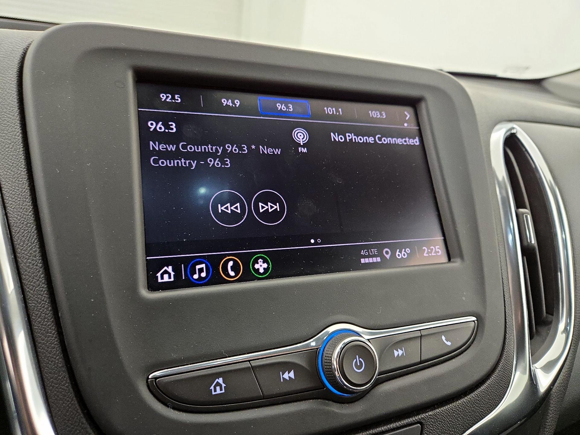 Thumbnail: 2023 Chevrolet Equinox - 15