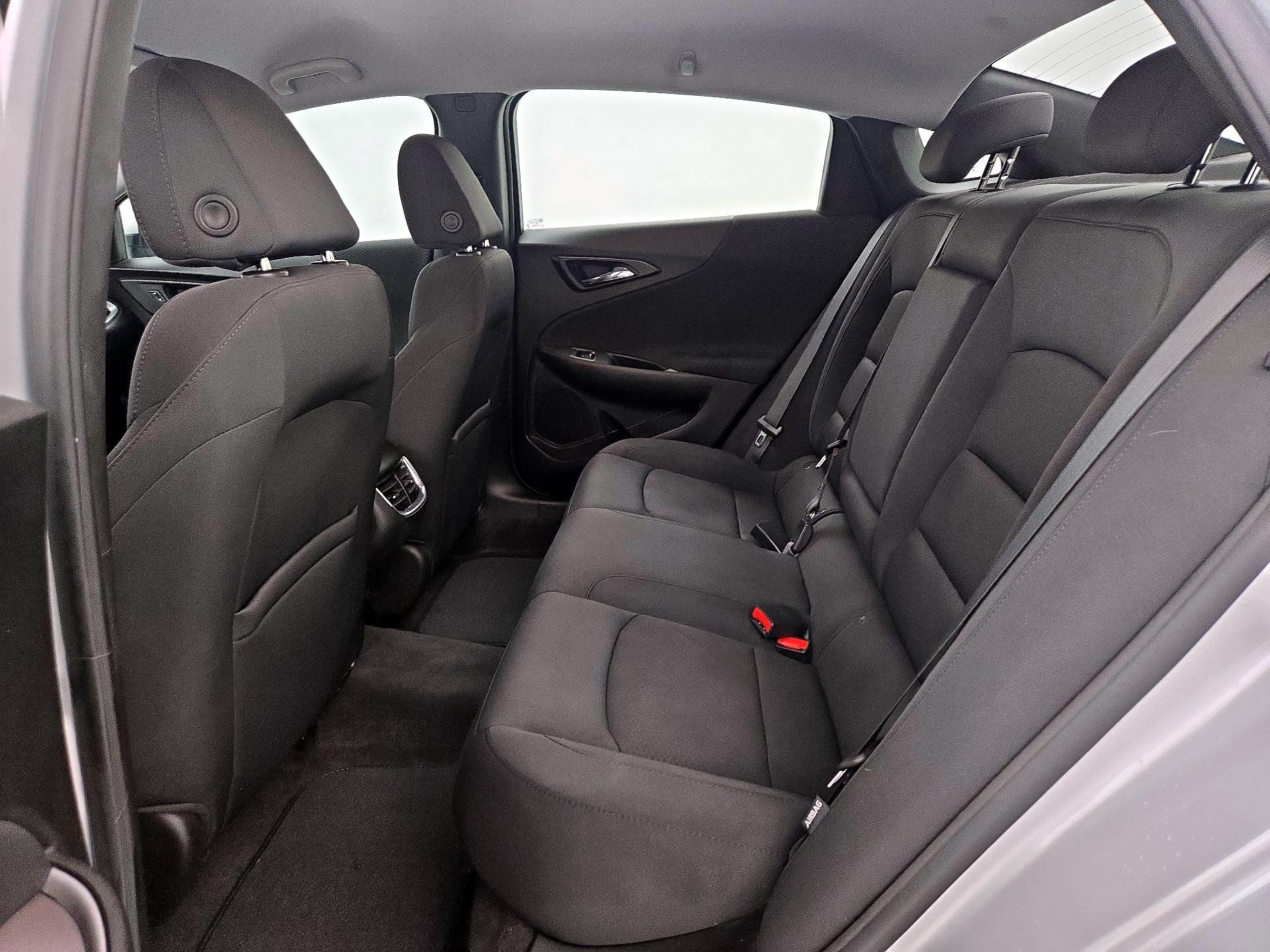 Thumbnail: 2022 Chevrolet Malibu - 18