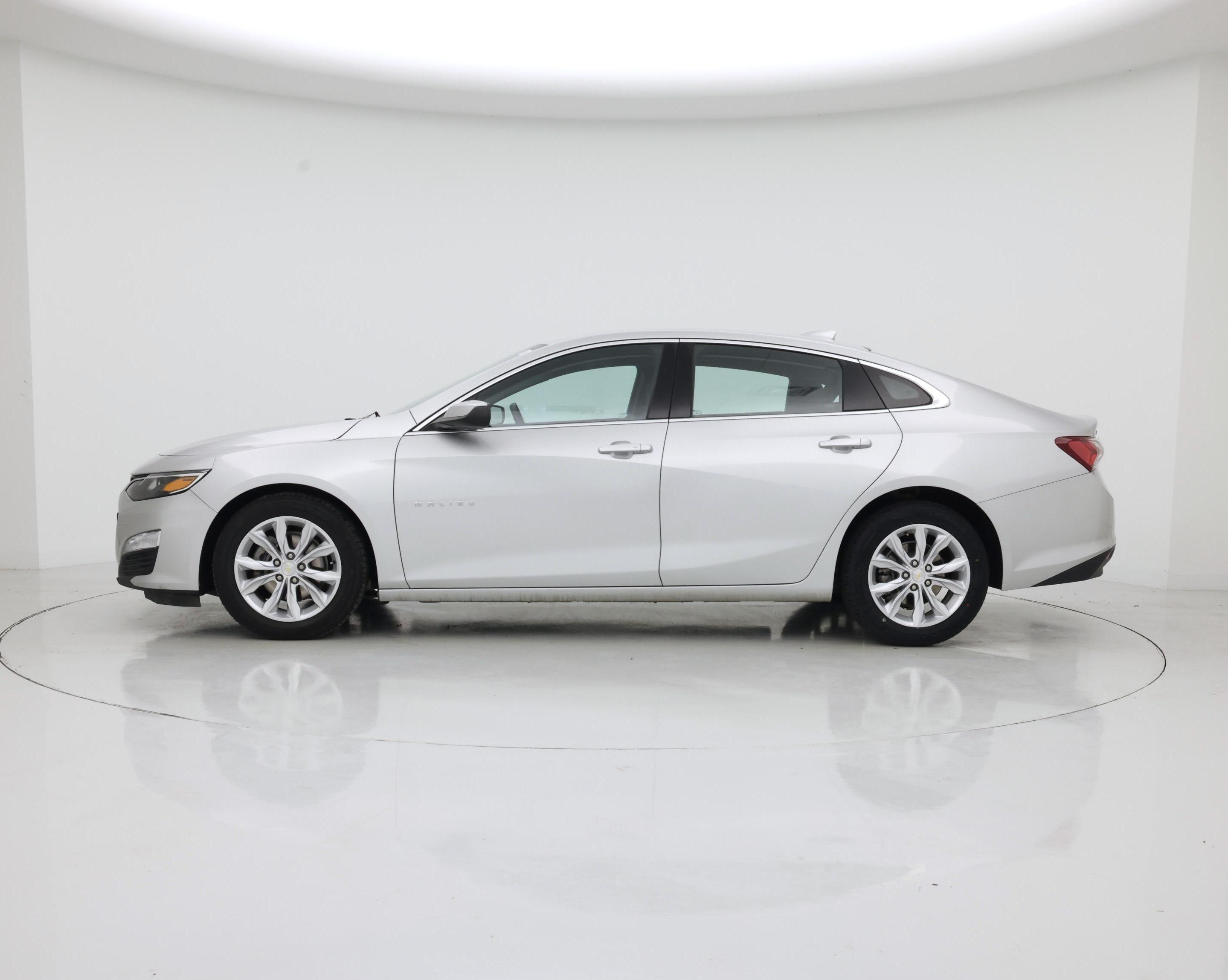 Thumbnail: 2022 Chevrolet Malibu - 3