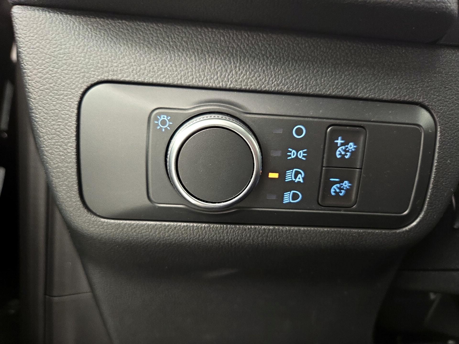 Thumbnail: 2022 Ford Escape - 13