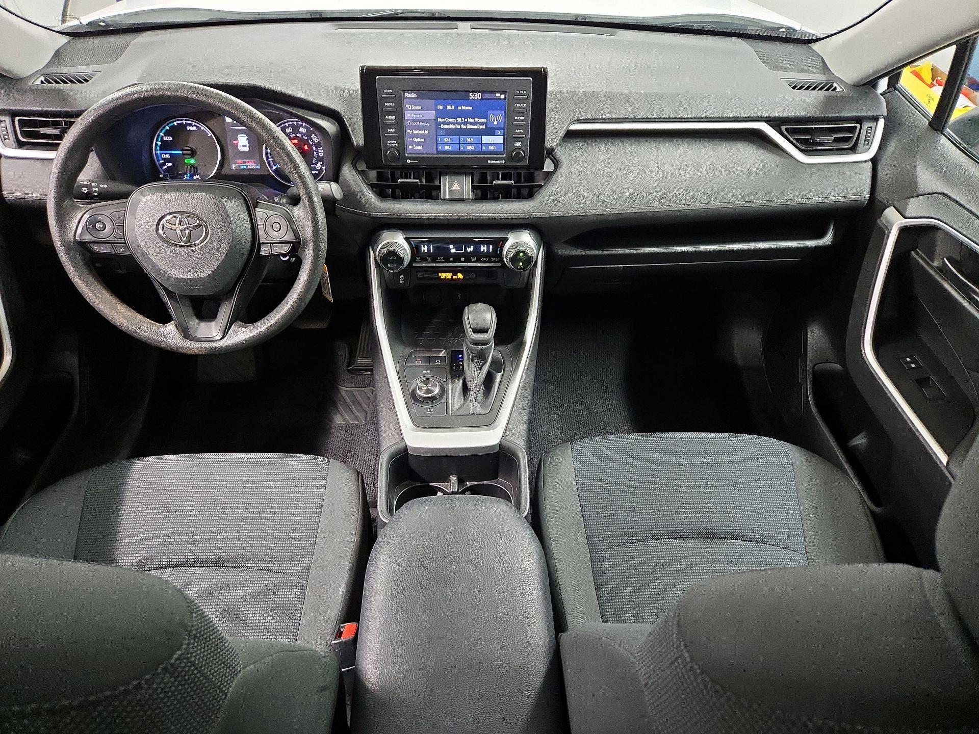 Thumbnail: 2022 Toyota RAV4 - 9