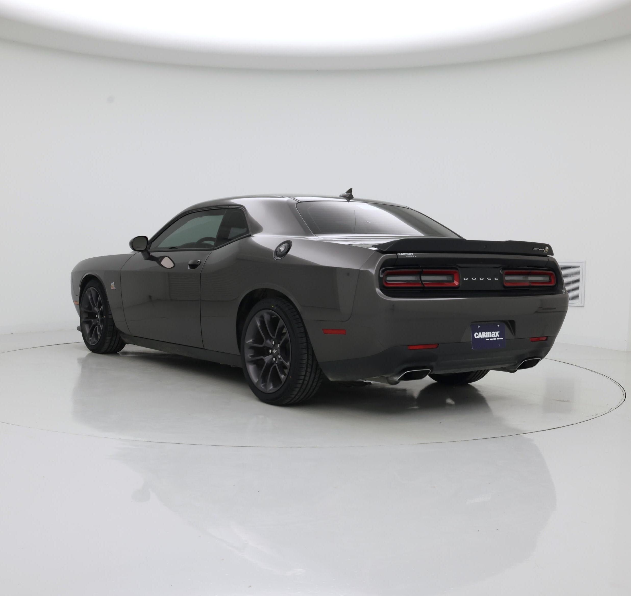 Thumbnail: 2022 Dodge Challenger - 2