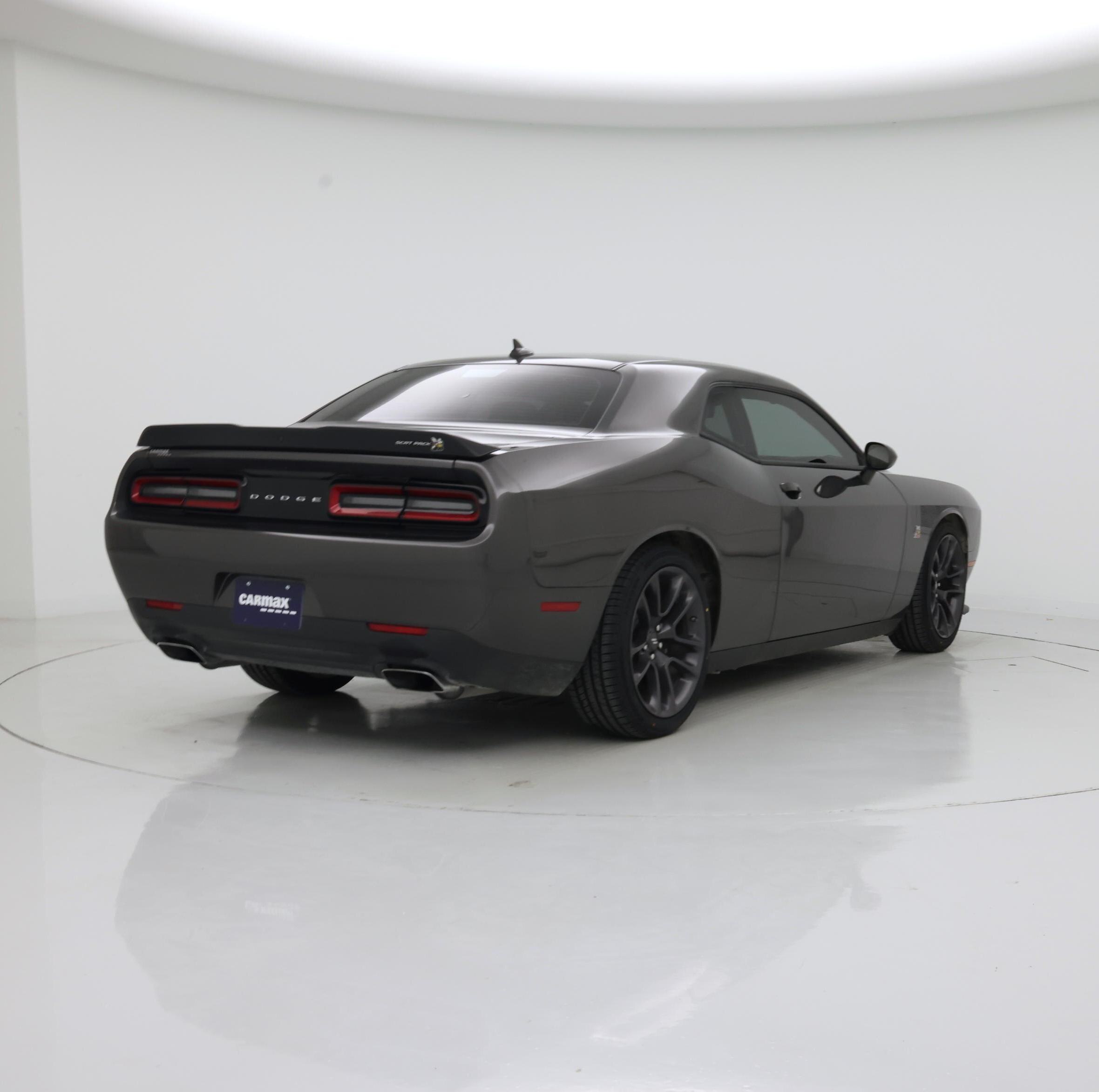 Thumbnail: 2022 Dodge Challenger - 8