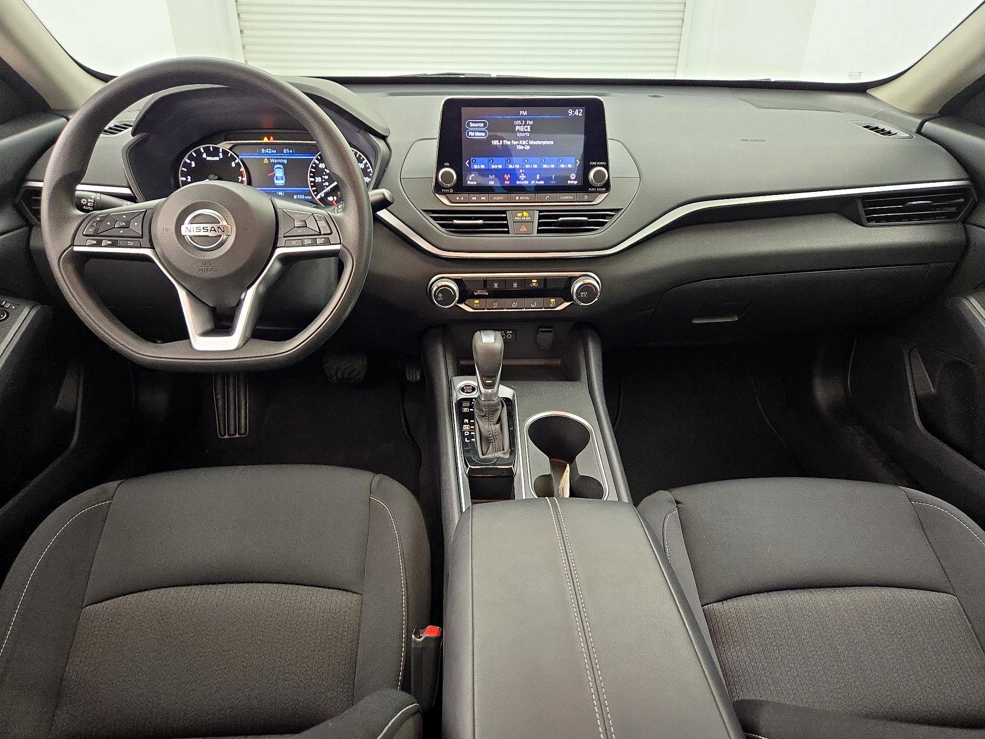 Thumbnail: 2022 Nissan Altima - 9