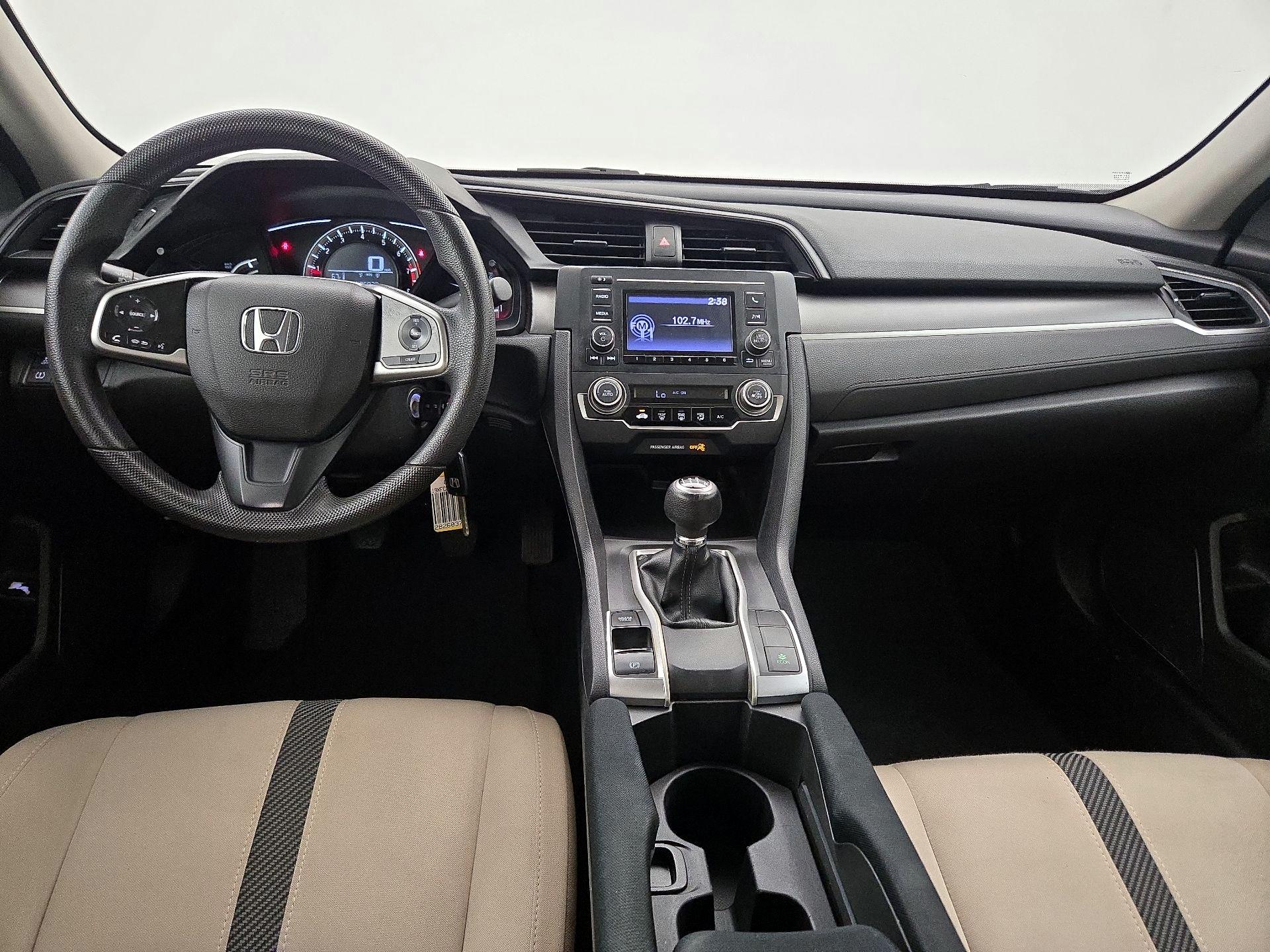 Thumbnail: 2017 Honda Civic - 9