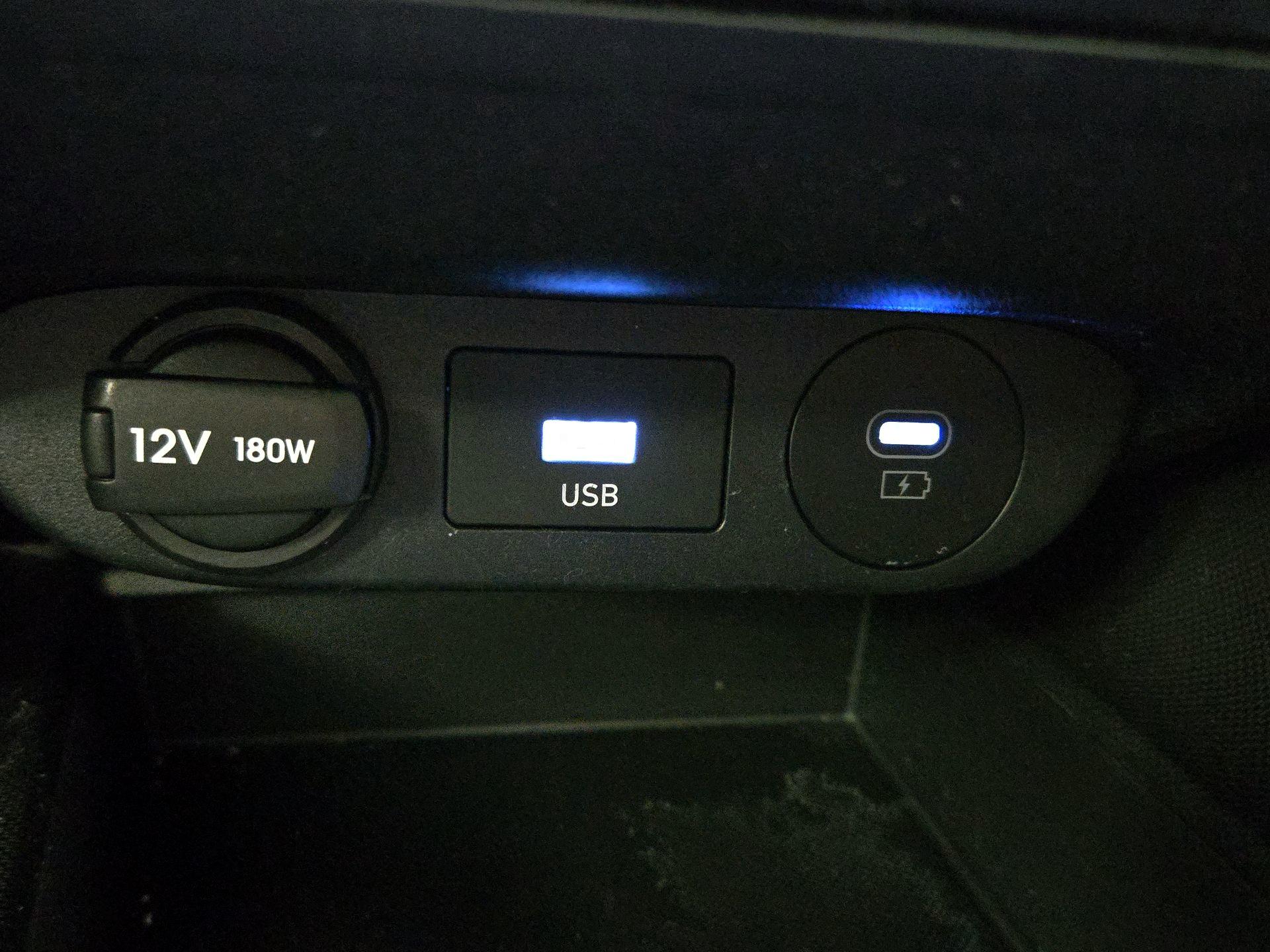 Thumbnail: 2025 Hyundai Elantra - 18