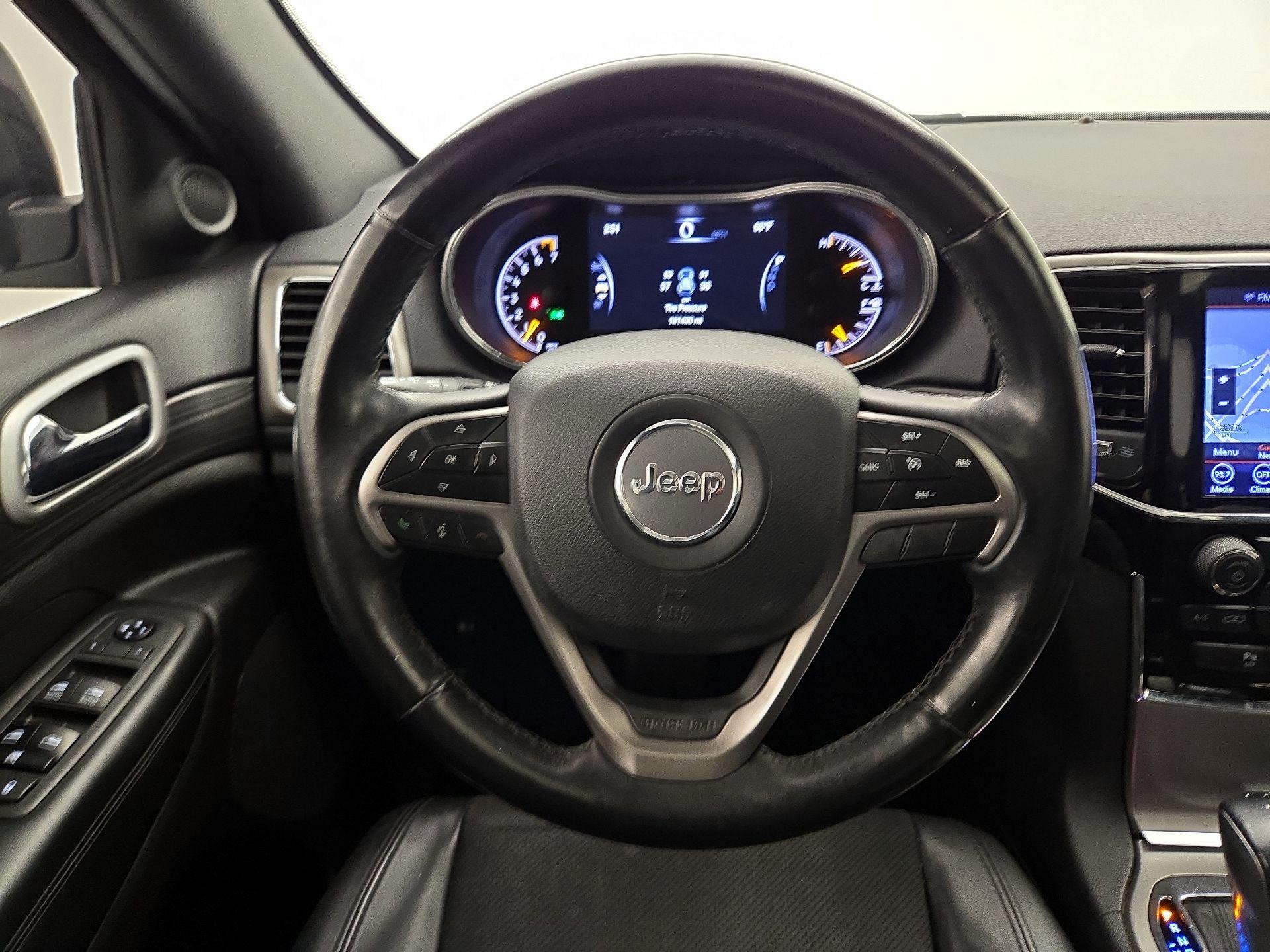 Thumbnail: 2019 Jeep Grand Cherokee - 10