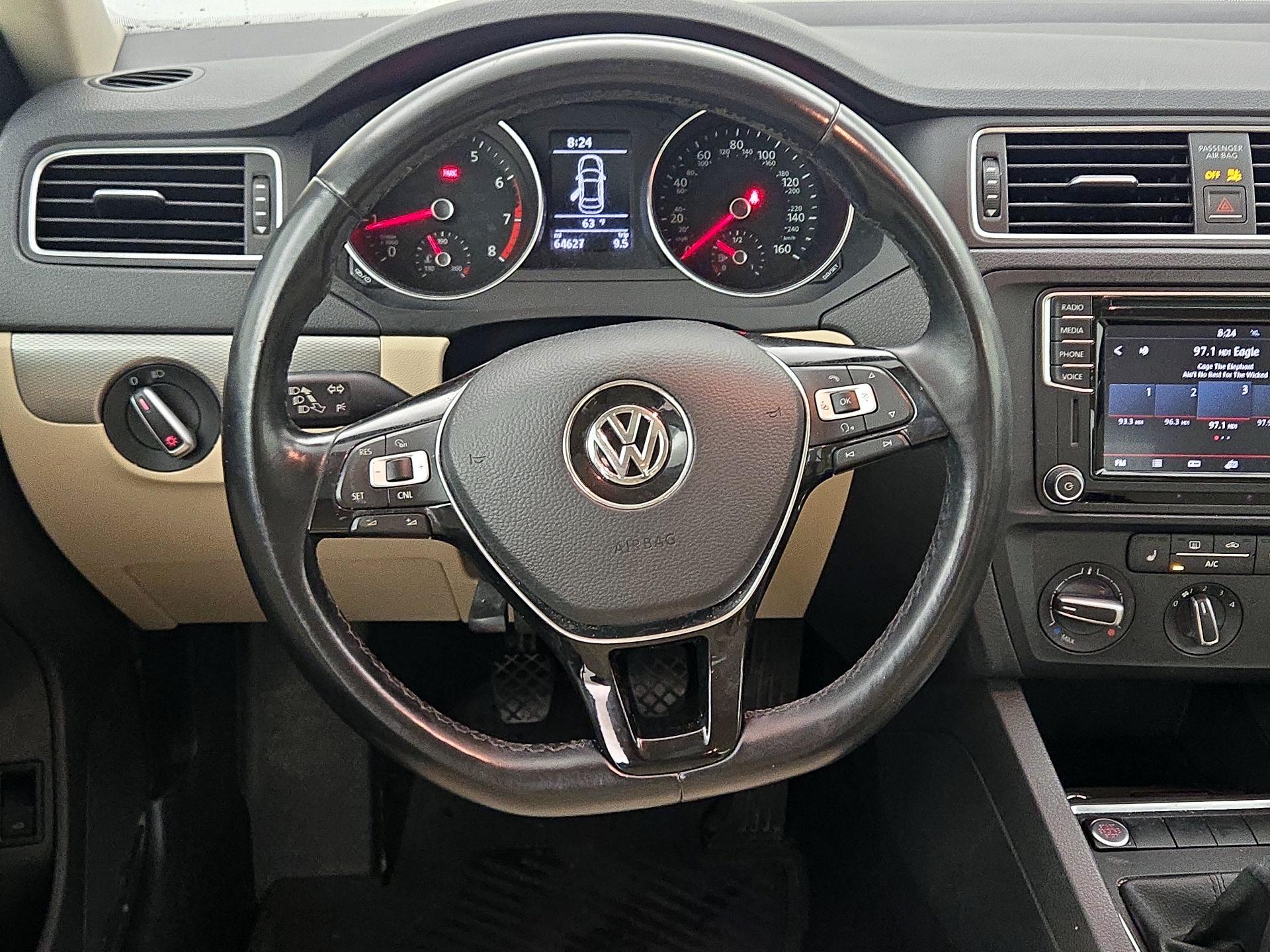 Thumbnail: 2018 Volkswagen Jetta - 10