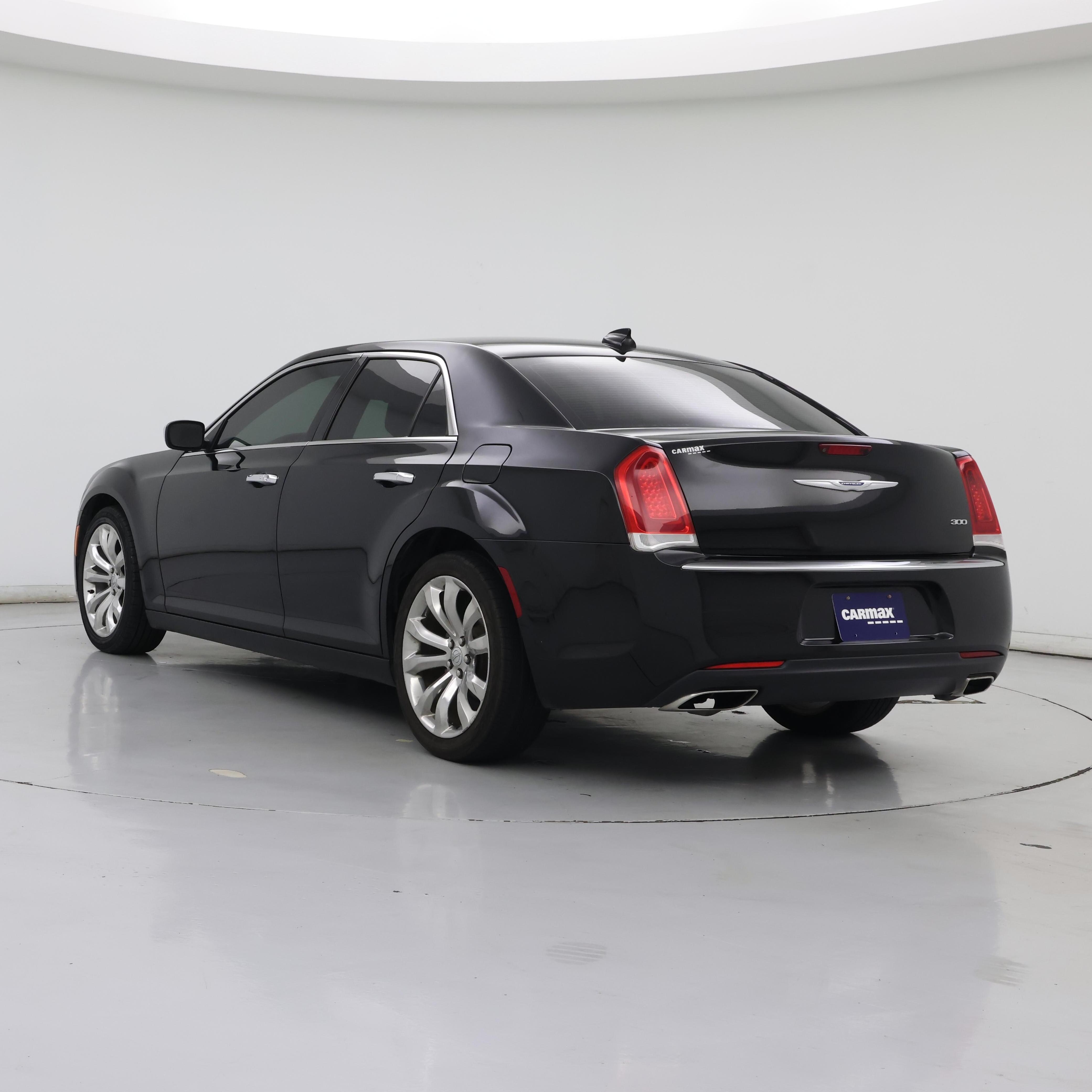 Thumbnail: 2019 Chrysler 300 - 2