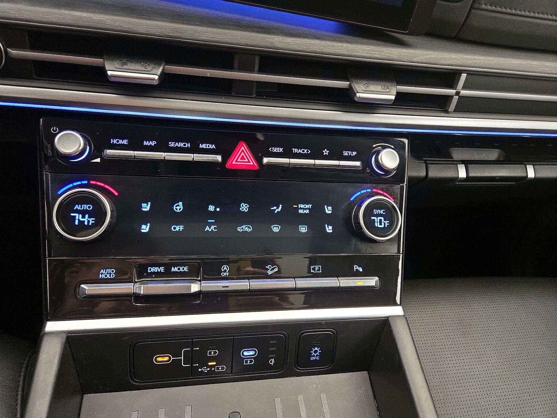 Thumbnail: 2024 Hyundai Santa Fe - 17