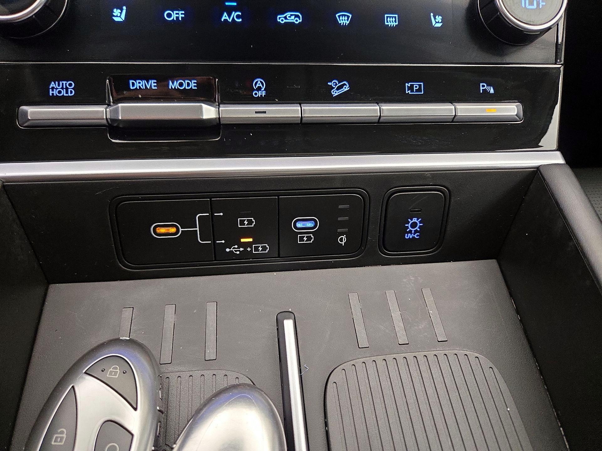 Thumbnail: 2024 Hyundai Santa Fe - 19