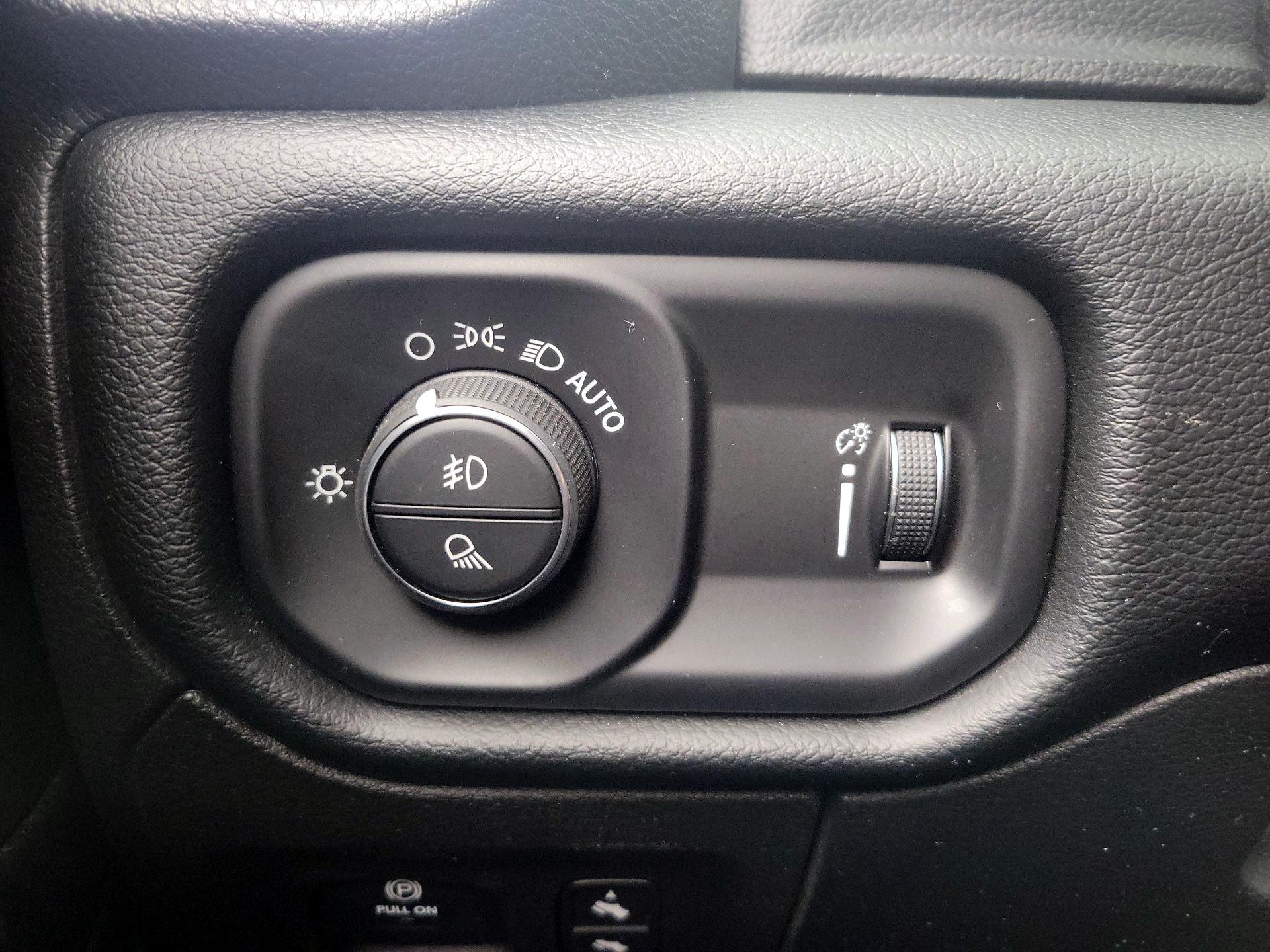 Thumbnail: 2021 RAM 1500 - 13