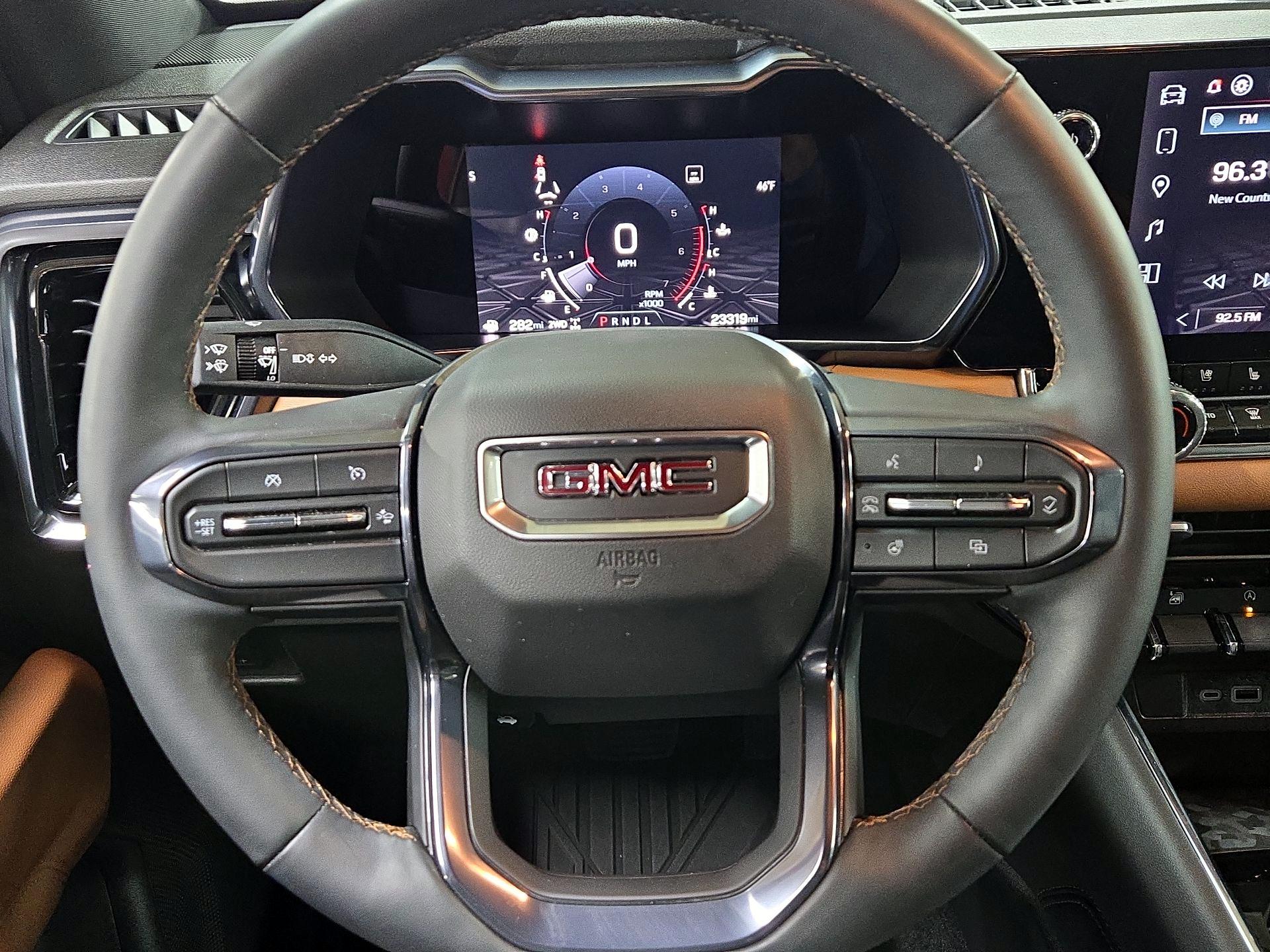 Thumbnail: 2023 GMC Canyon - 10