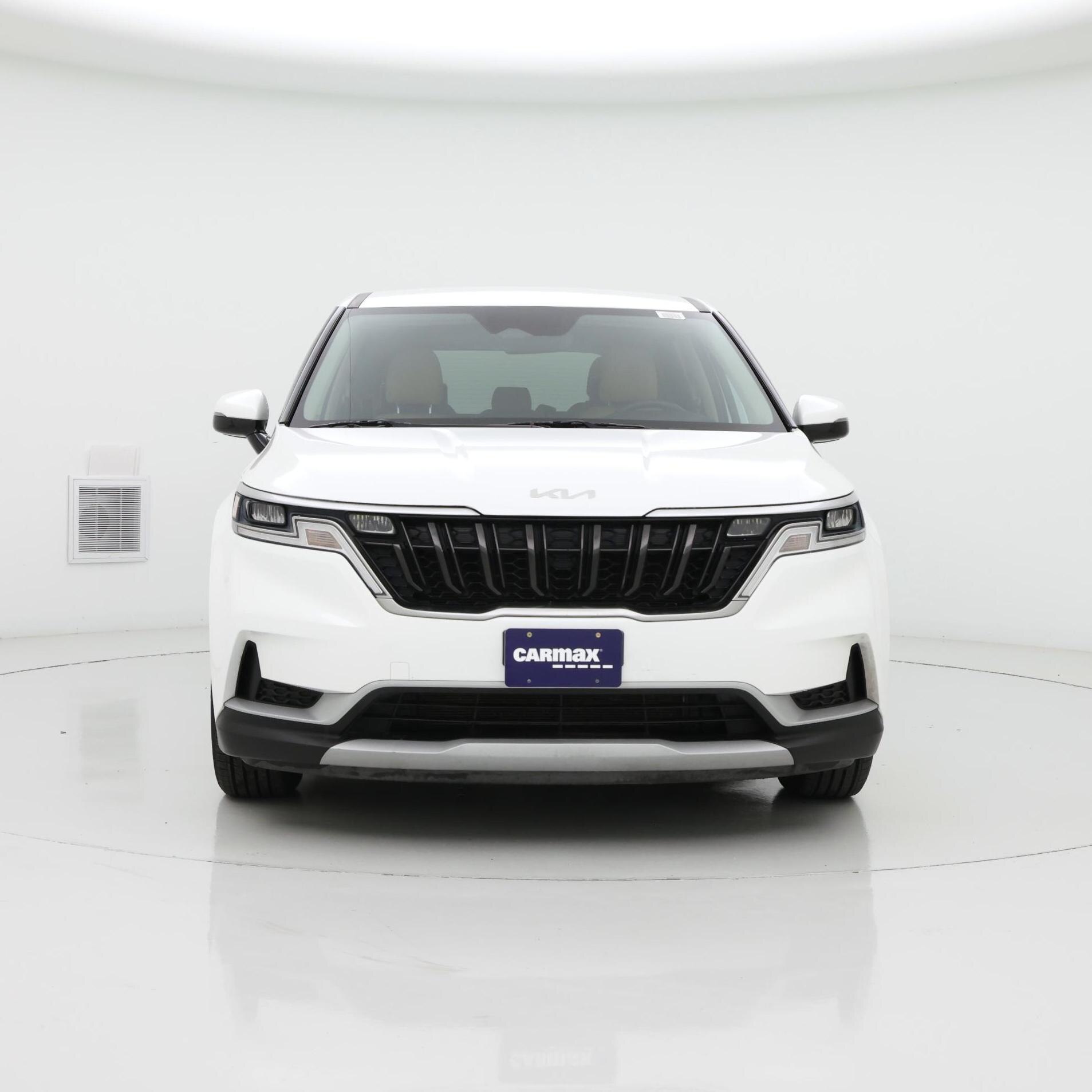 Thumbnail: 2023 Kia Carnival - 5