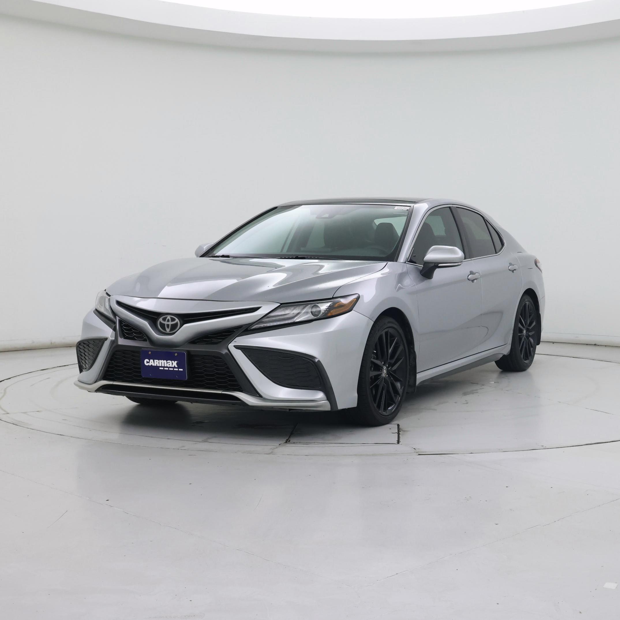 Thumbnail: 2021 Toyota Camry - 4
