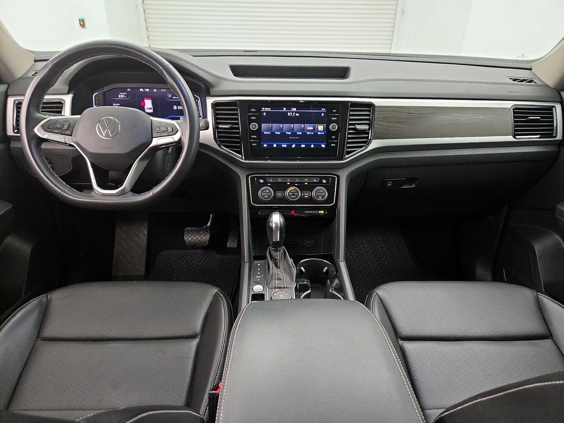 Thumbnail: 2022 Volkswagen Atlas - 9