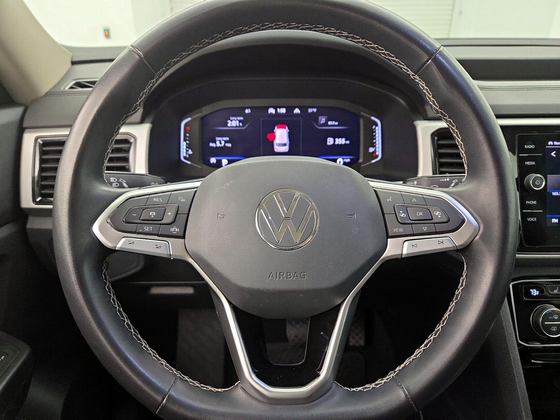 Thumbnail: 2022 Volkswagen Atlas - 10