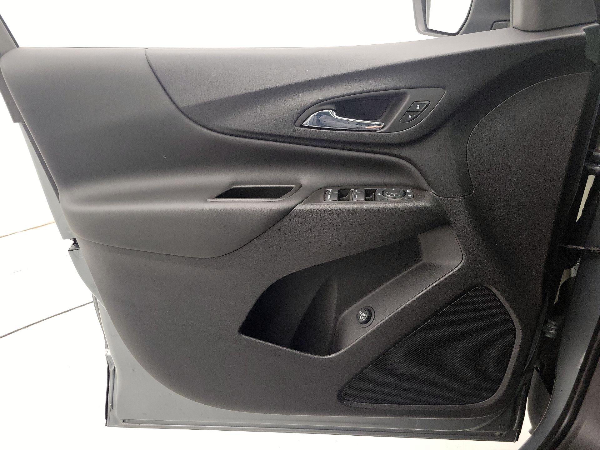 Thumbnail: 2024 Chevrolet Equinox - 12