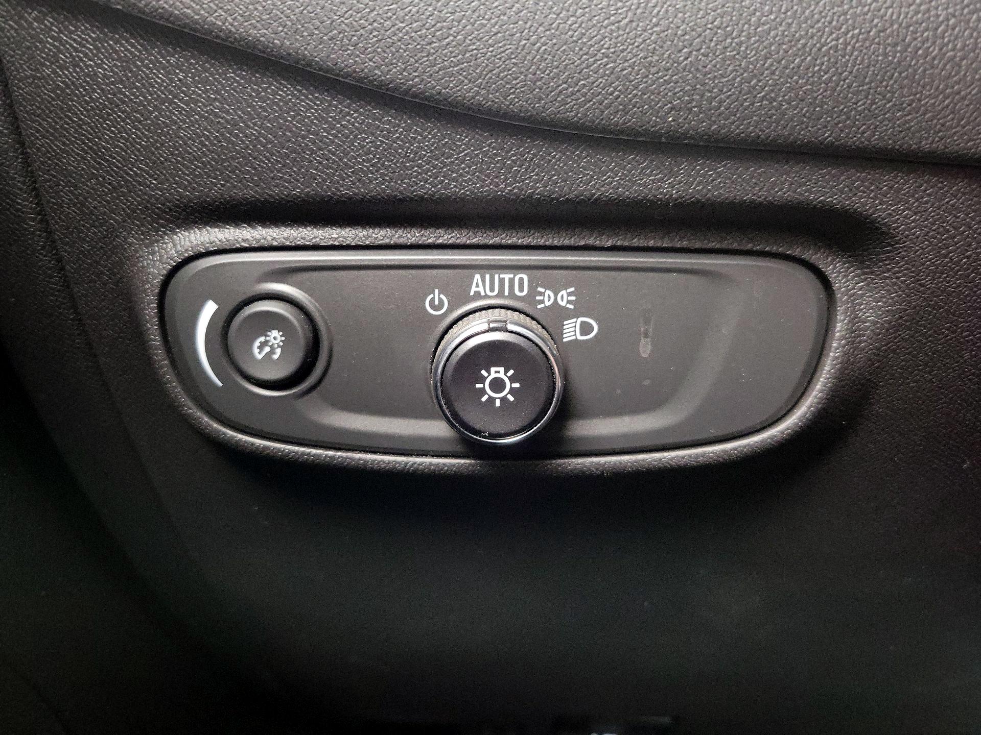 Thumbnail: 2024 Chevrolet Equinox - 13