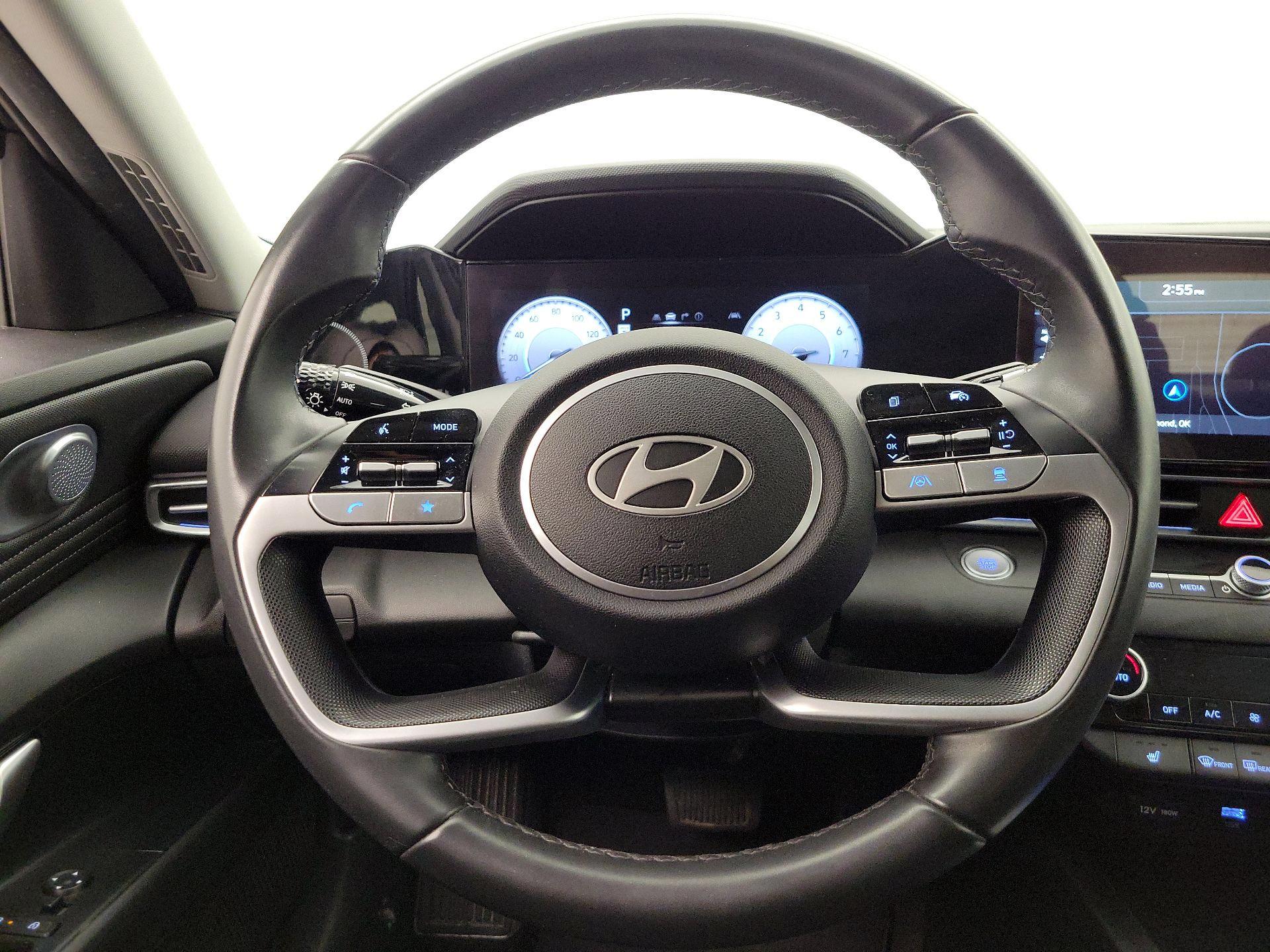 Thumbnail: 2024 Hyundai Elantra - 10