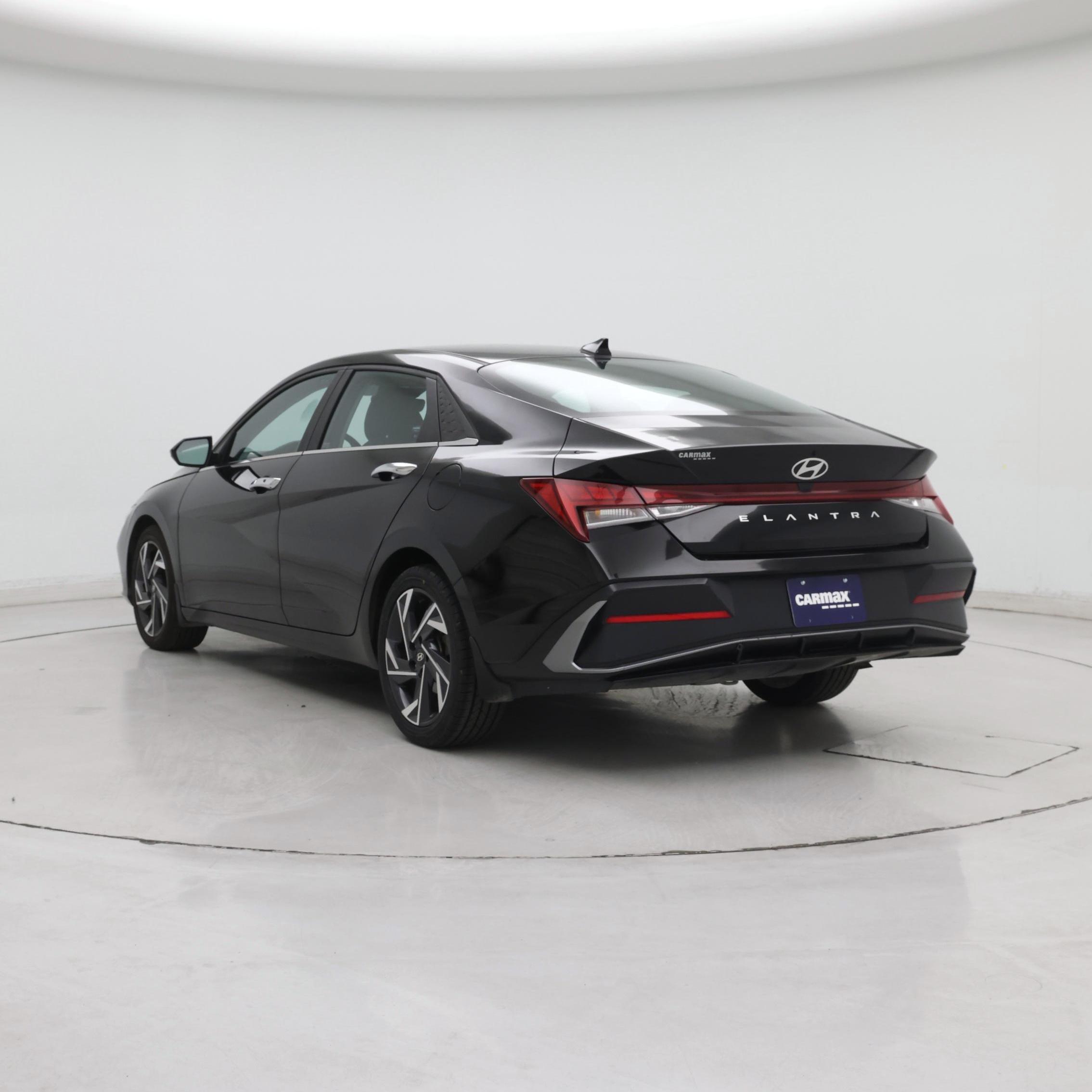 Thumbnail: 2024 Hyundai Elantra - 2