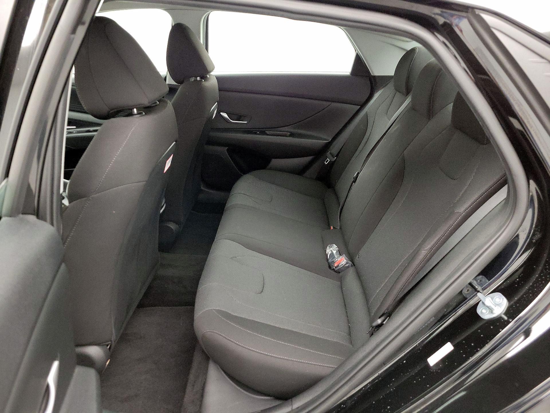 Thumbnail: 2023 Hyundai Elantra - 19