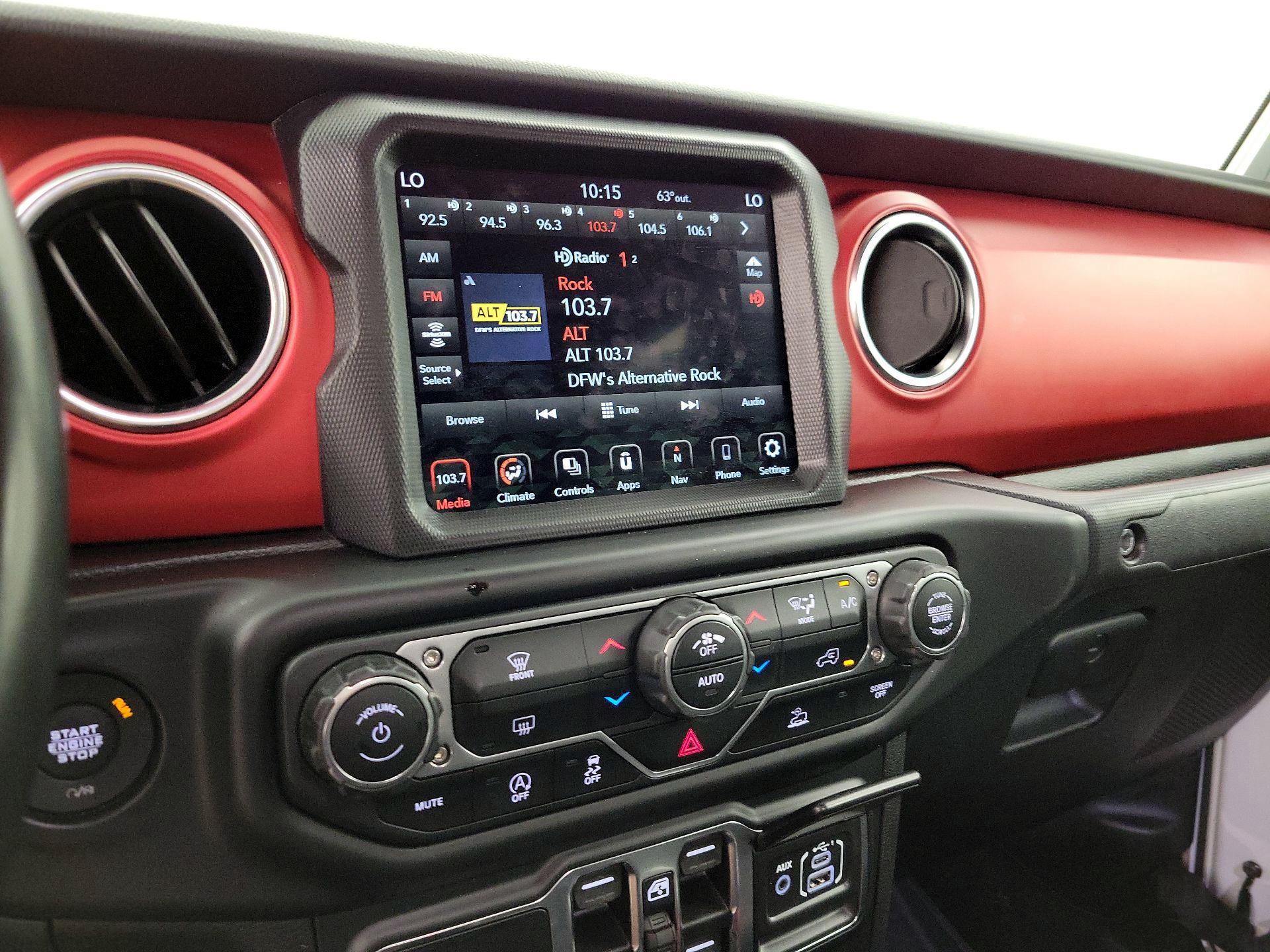 Thumbnail: 2020 Jeep Gladiator - 15