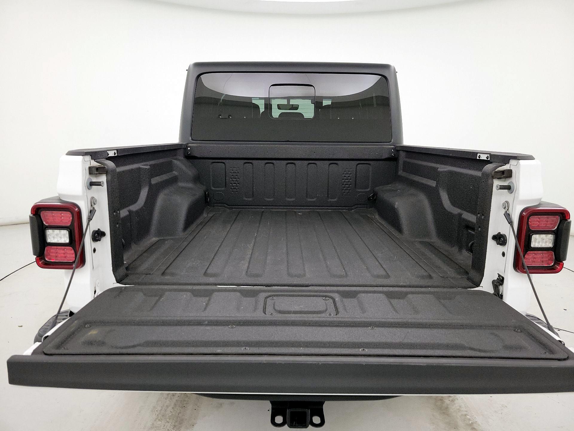 Thumbnail: 2020 Jeep Gladiator - 20