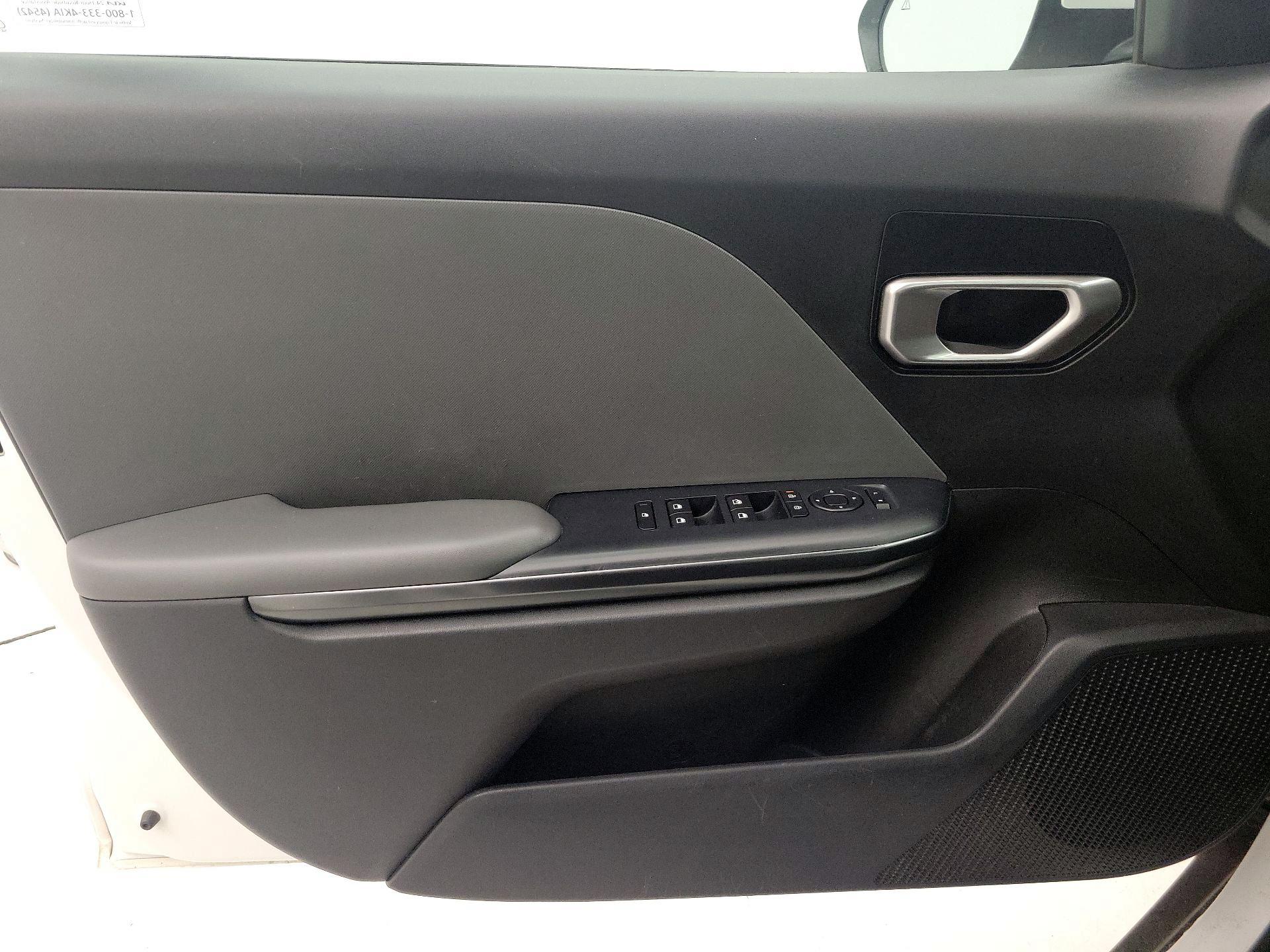 Thumbnail: 2025 Kia K4 - 12