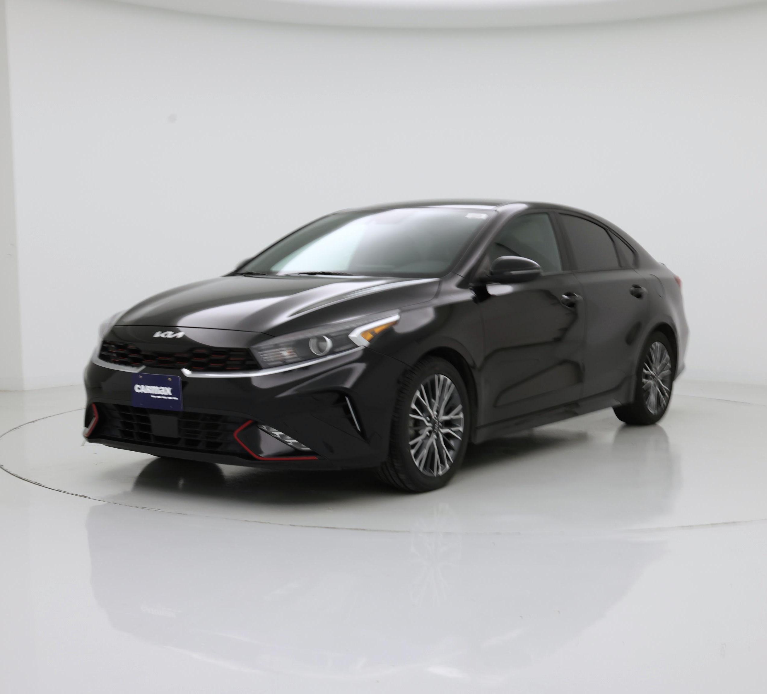 Thumbnail: 2023 Kia Forte - 4