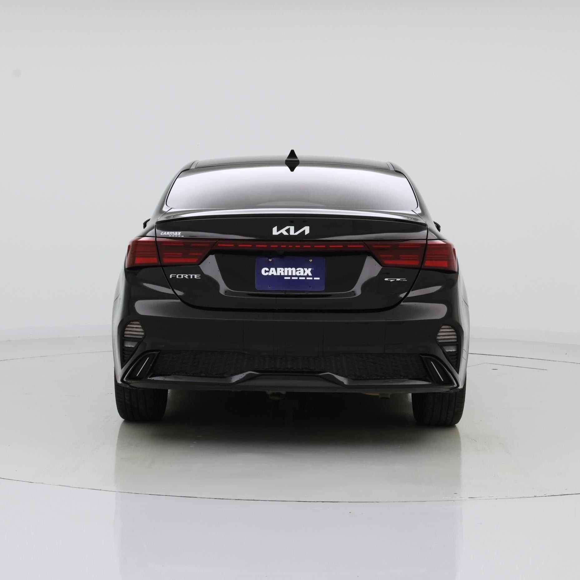 Thumbnail: 2023 Kia Forte - 6