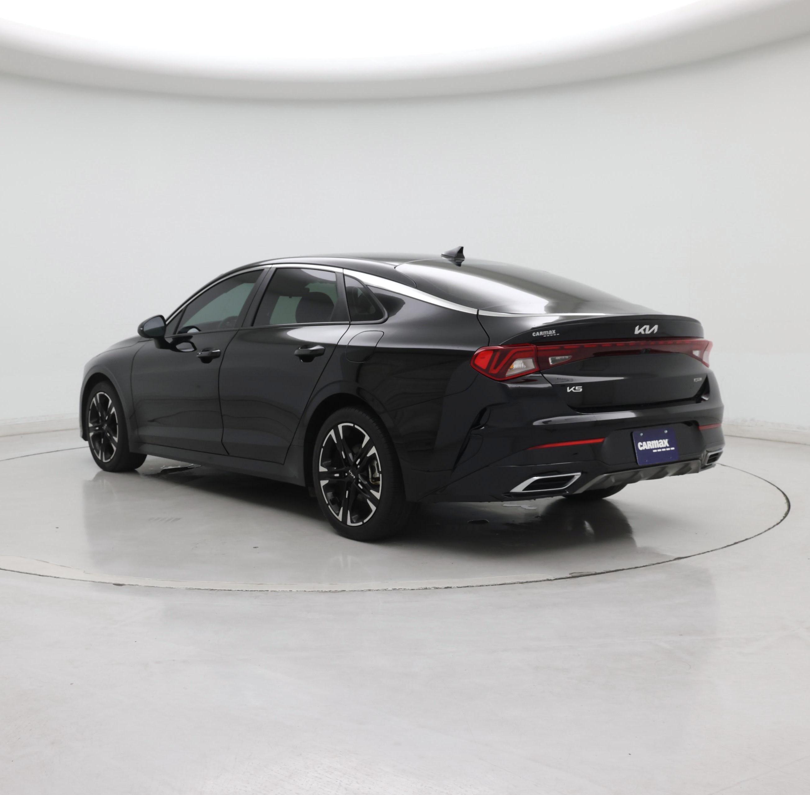 Thumbnail: 2023 Kia K5 - 2