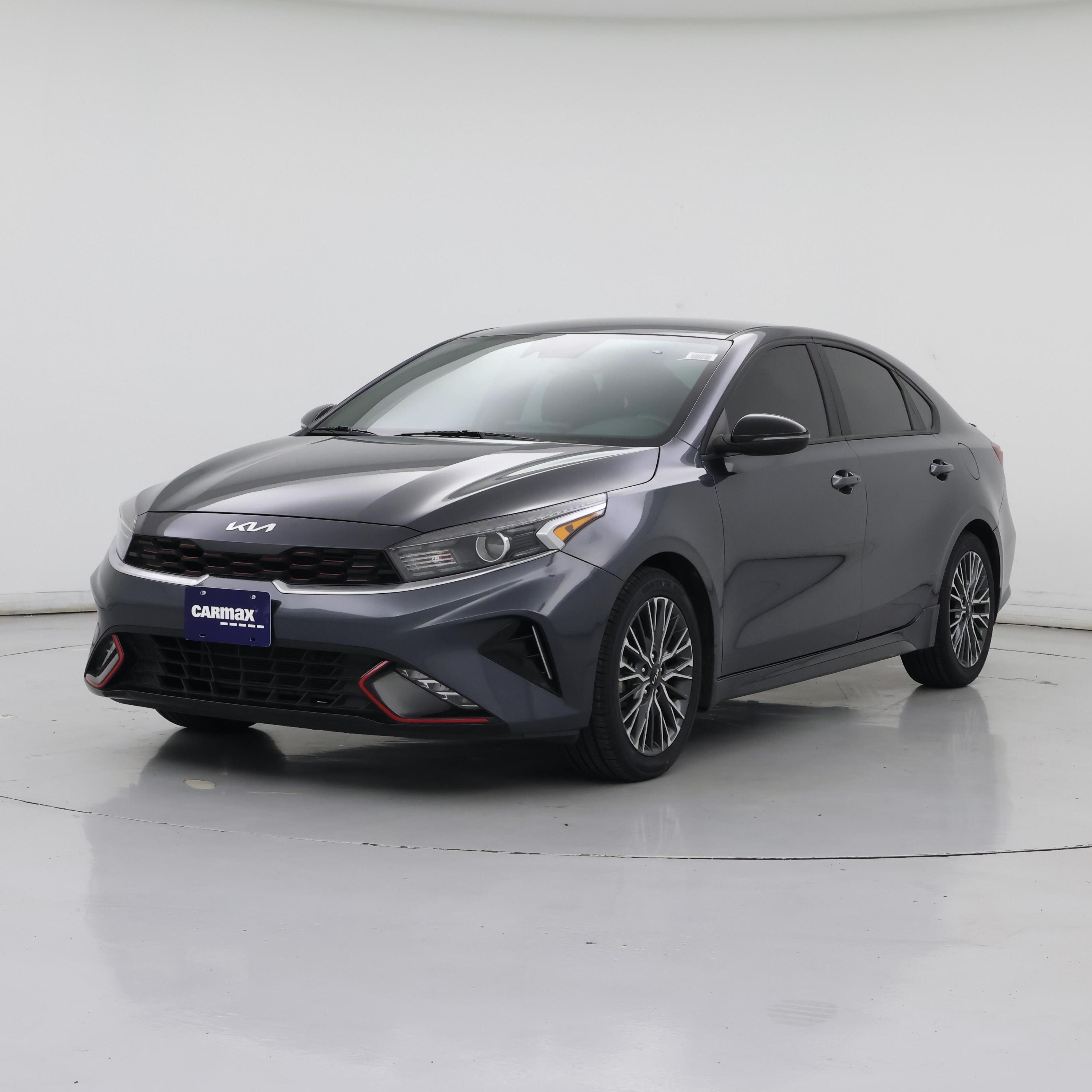 Thumbnail: 2023 Kia Forte - 4