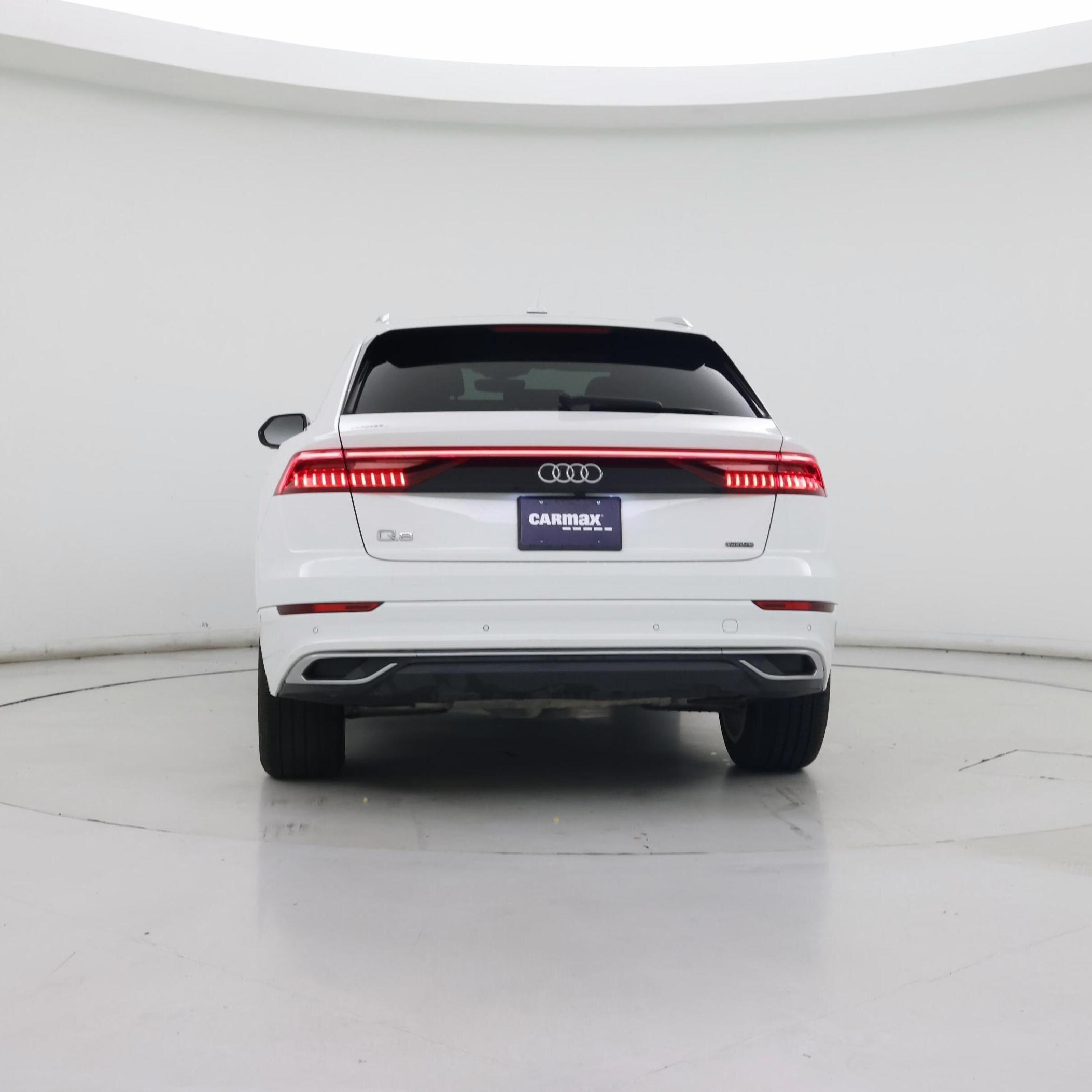 Thumbnail: 2022 Audi Q8 - 6