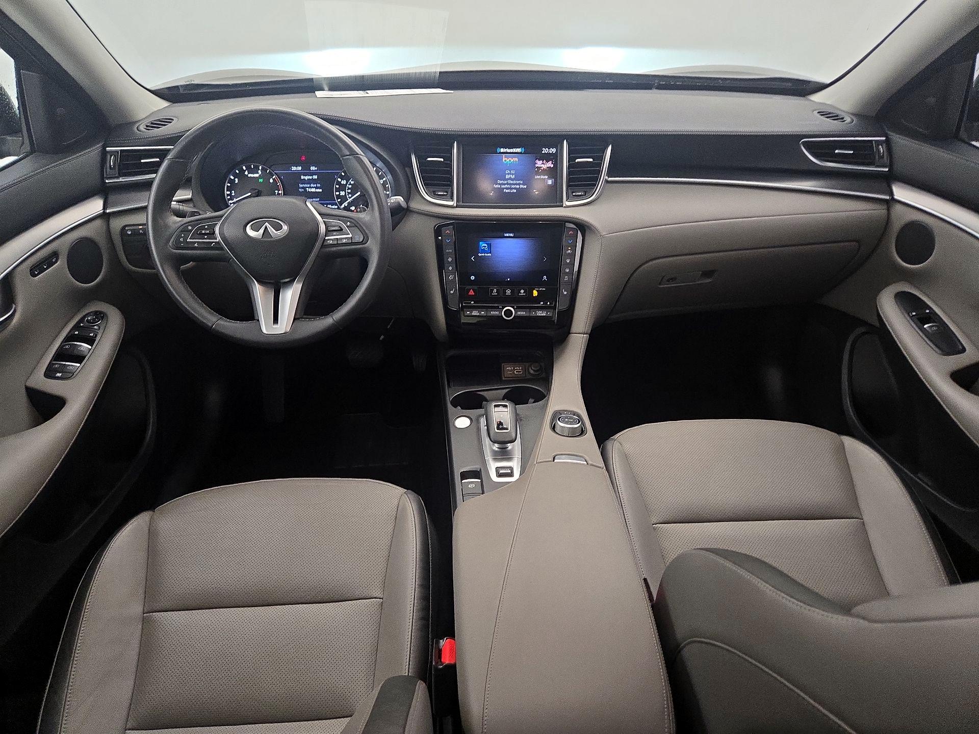 Thumbnail: 2023 INFINITI QX50 - 9