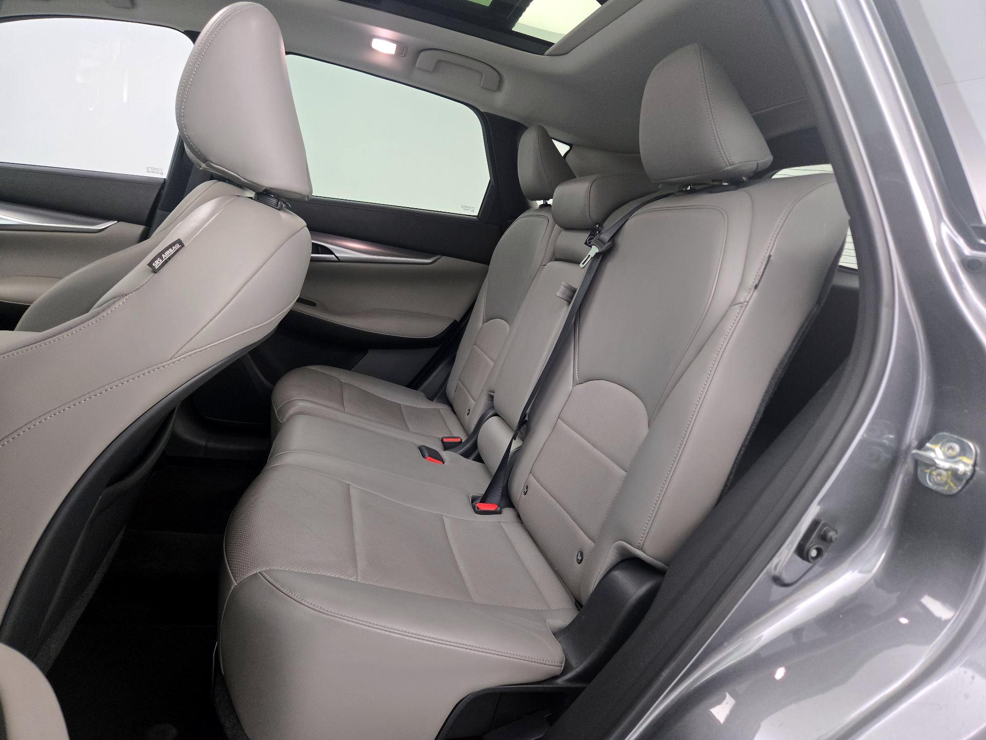 Thumbnail: 2023 INFINITI QX50 - 20