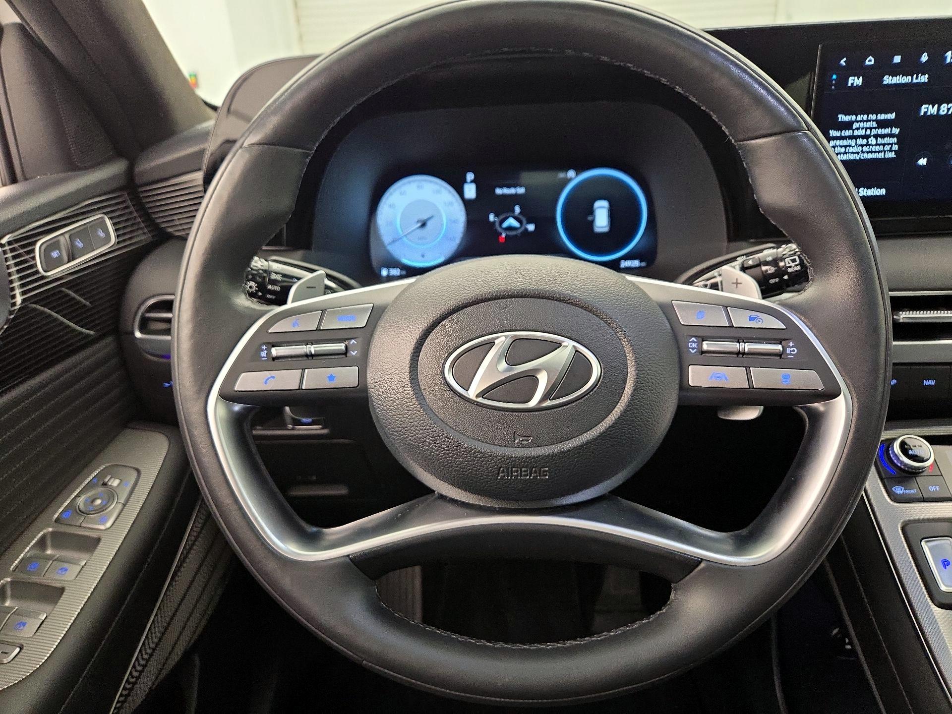 Thumbnail: 2023 Hyundai Palisade - 10