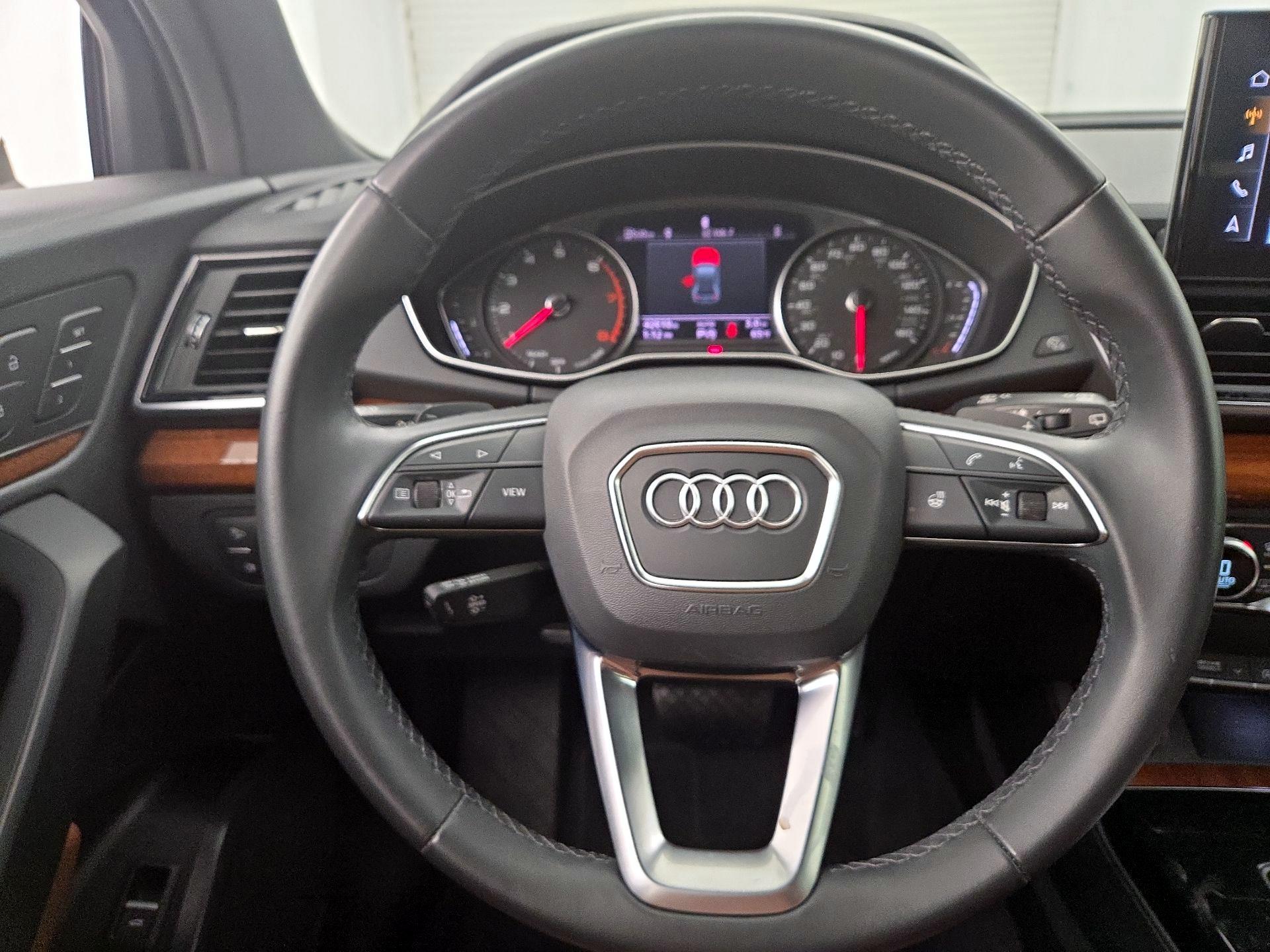 Thumbnail: 2021 Audi Q5 - 10