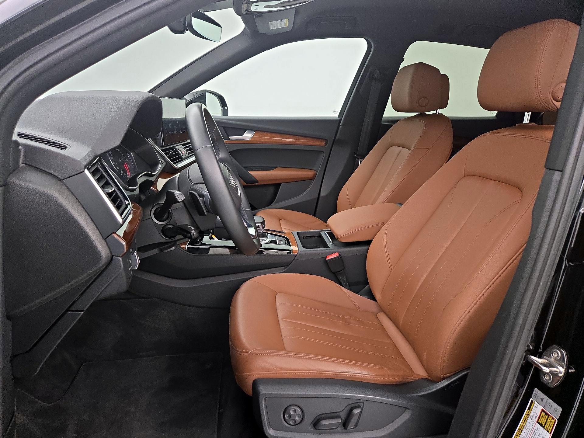 Thumbnail: 2021 Audi Q5 - 11