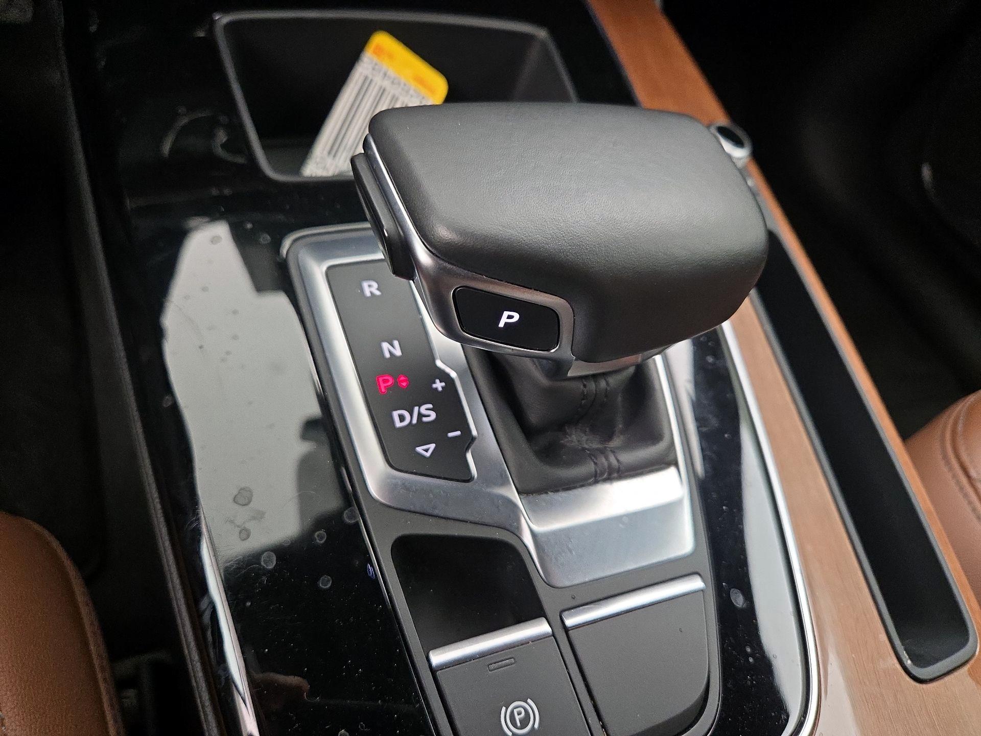 Thumbnail: 2021 Audi Q5 - 17