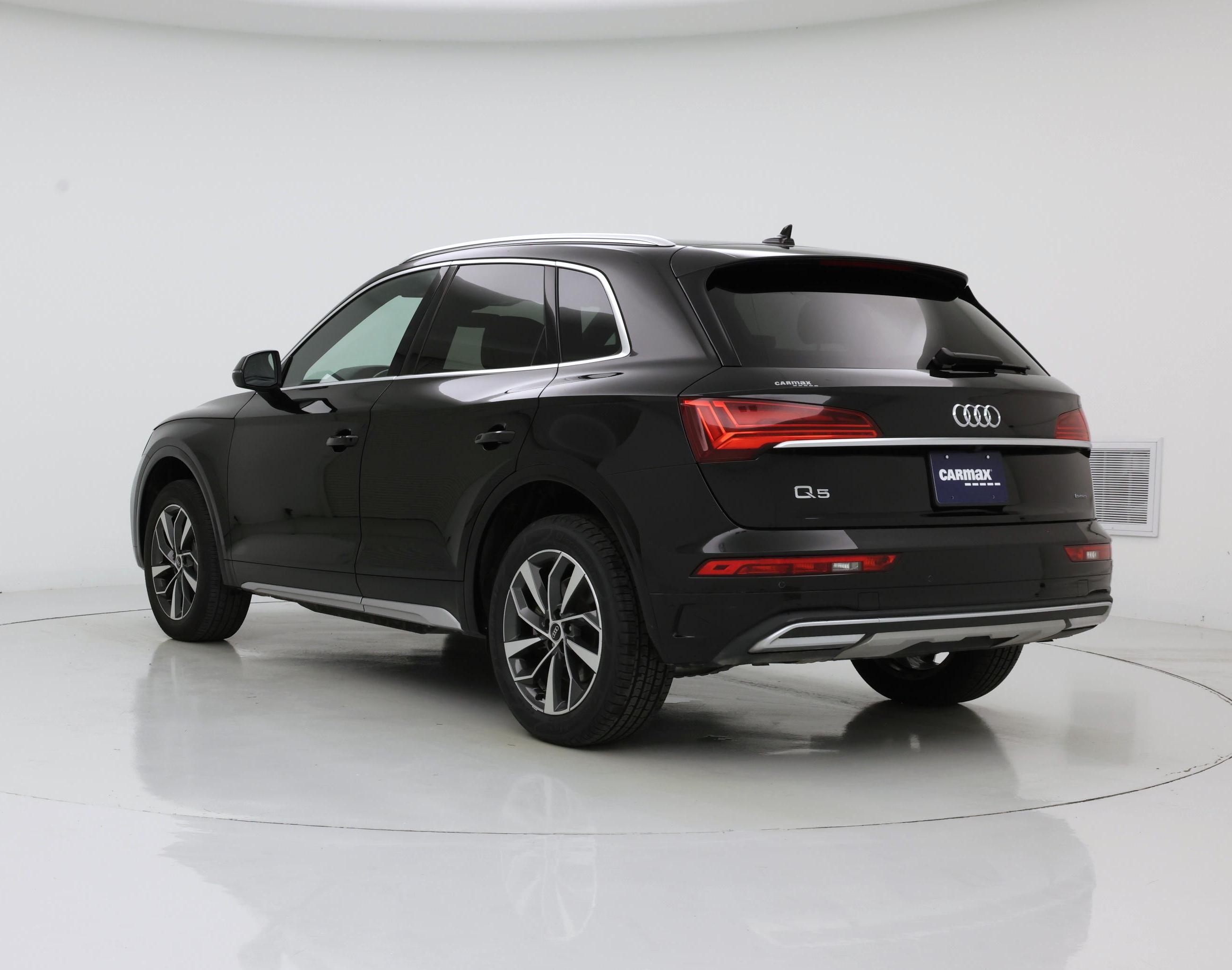 Thumbnail: 2021 Audi Q5 - 2