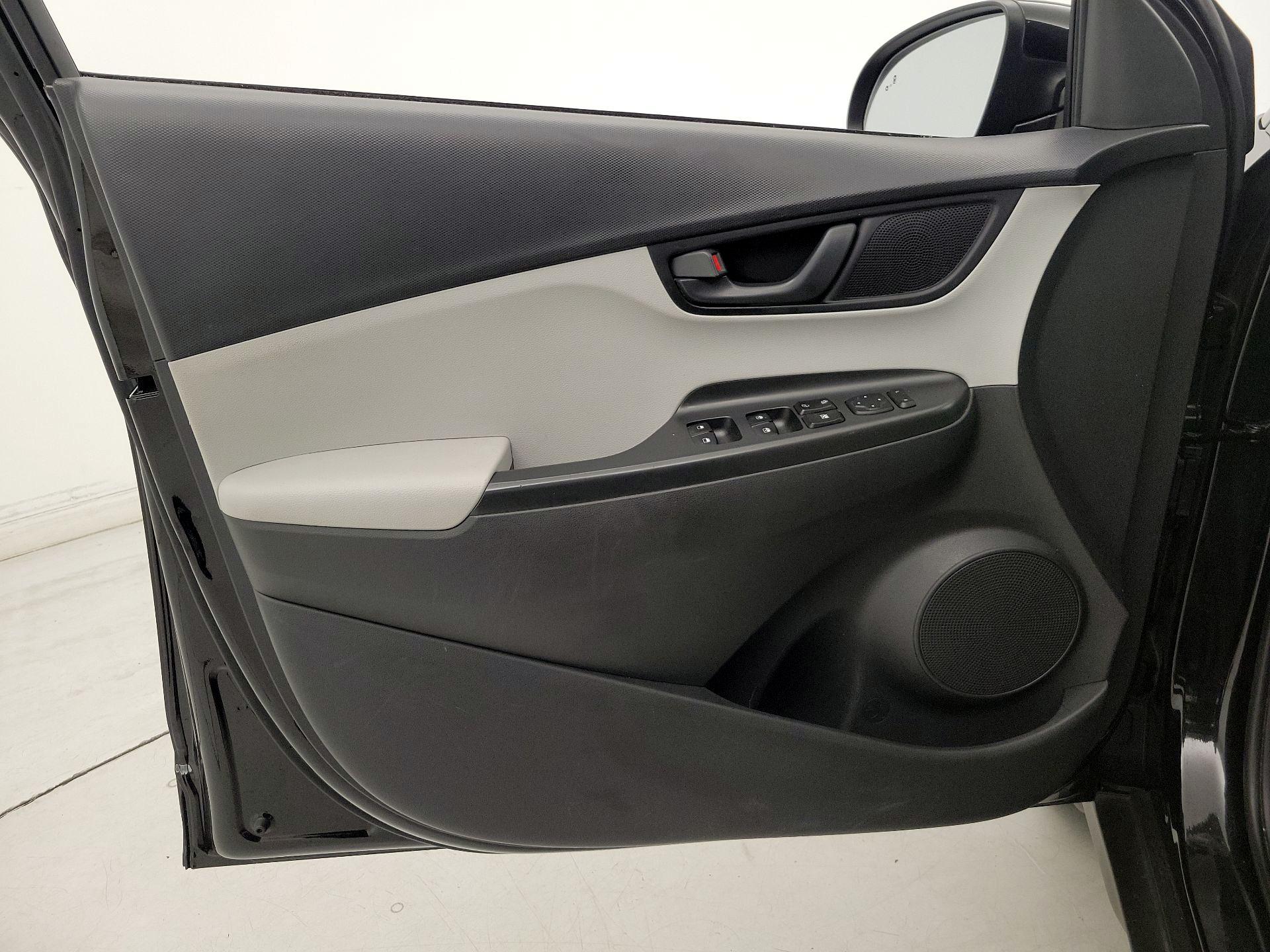 Thumbnail: 2023 Hyundai Kona - 12