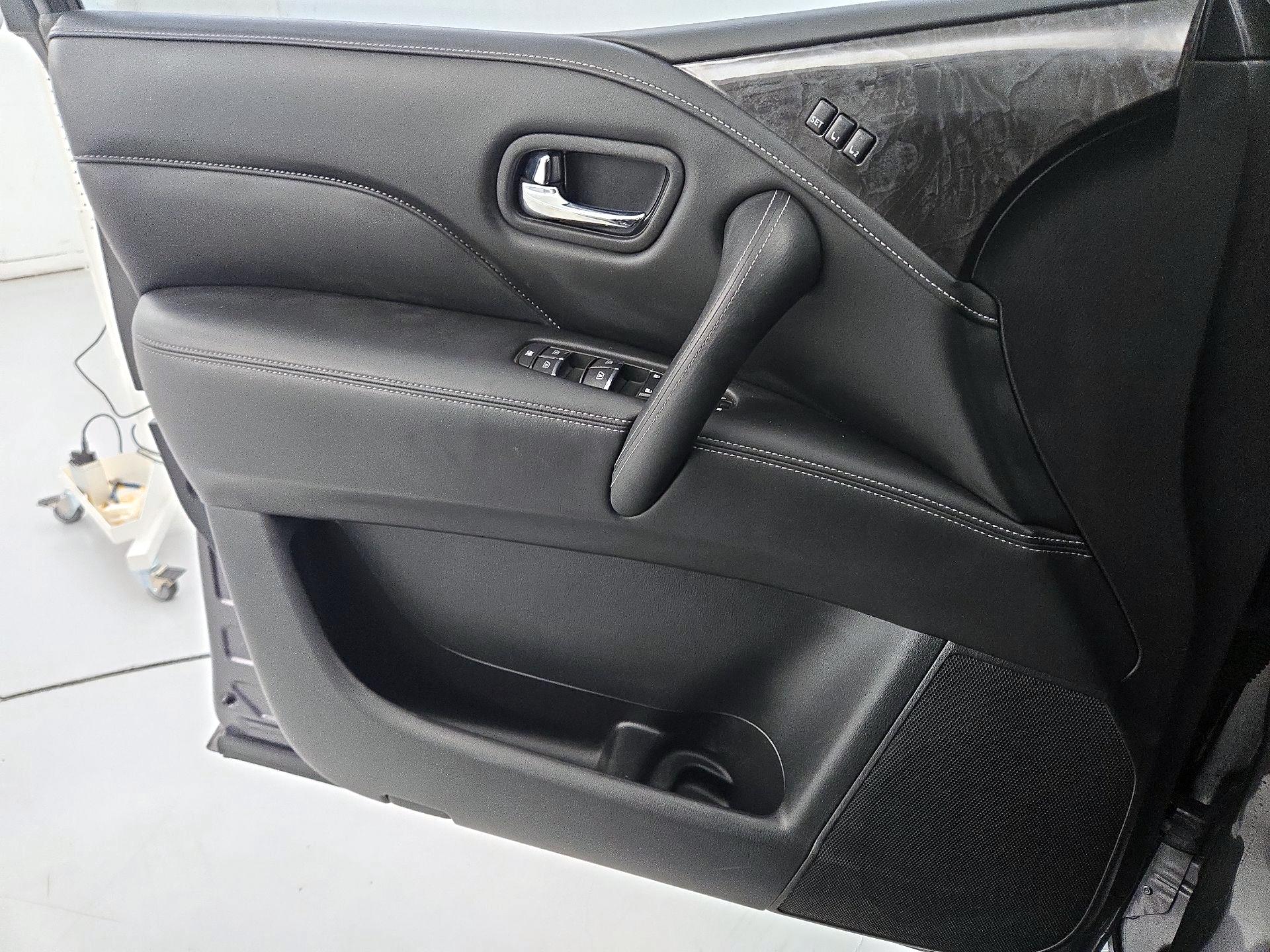 Thumbnail: 2024 INFINITI QX80 - 12