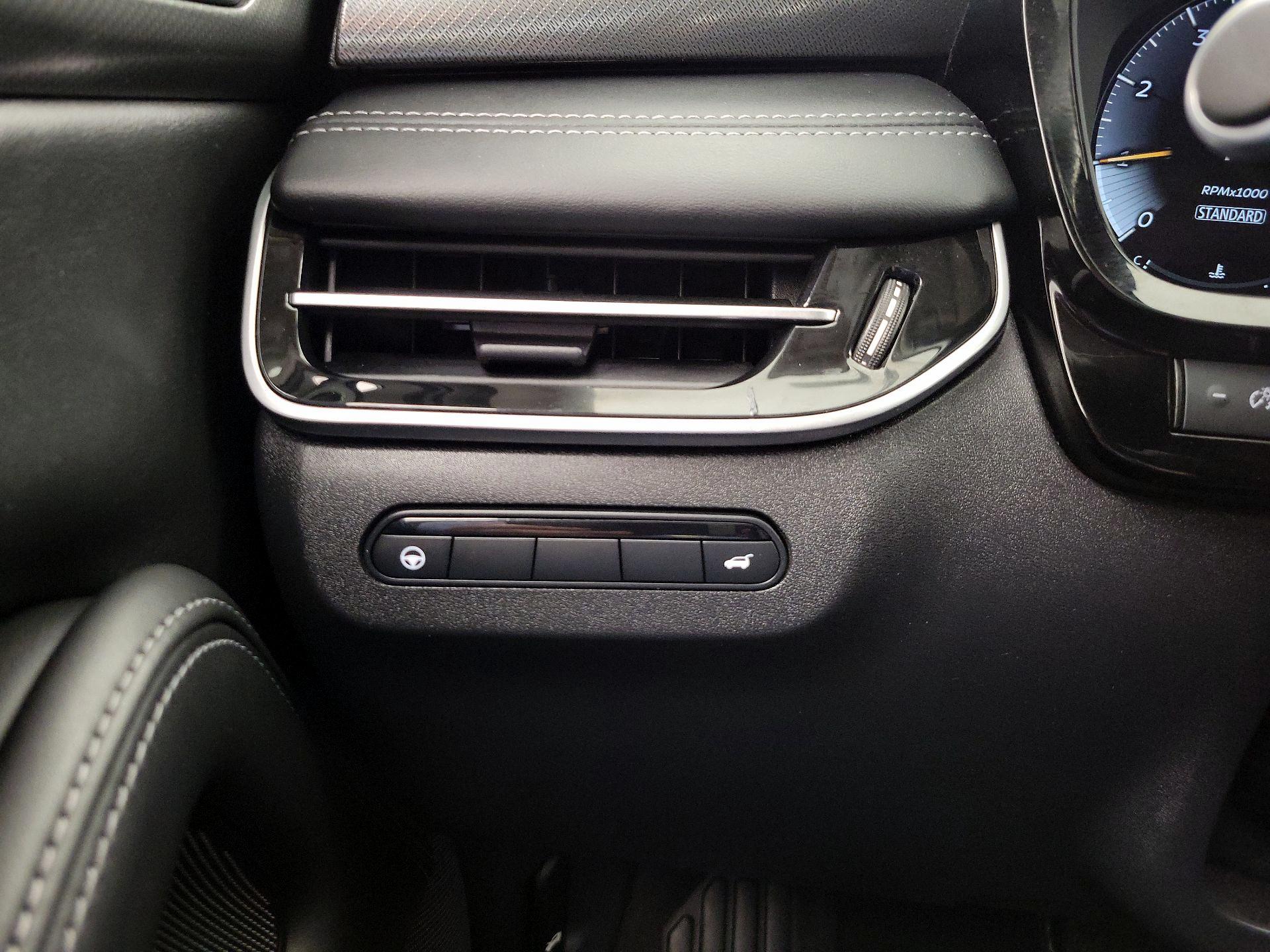 Thumbnail: 2023 INFINITI QX60 - 13