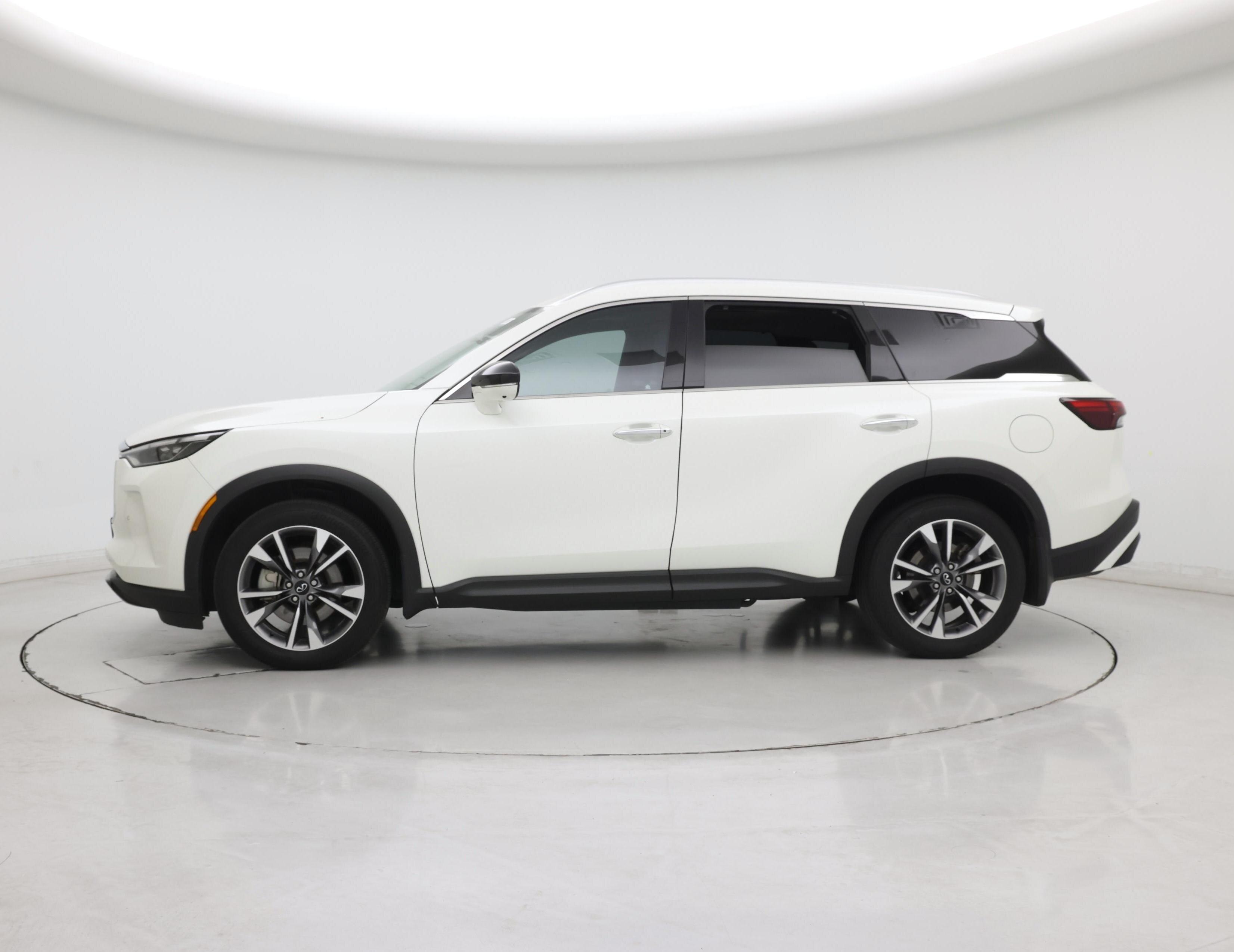 Thumbnail: 2023 INFINITI QX60 - 3