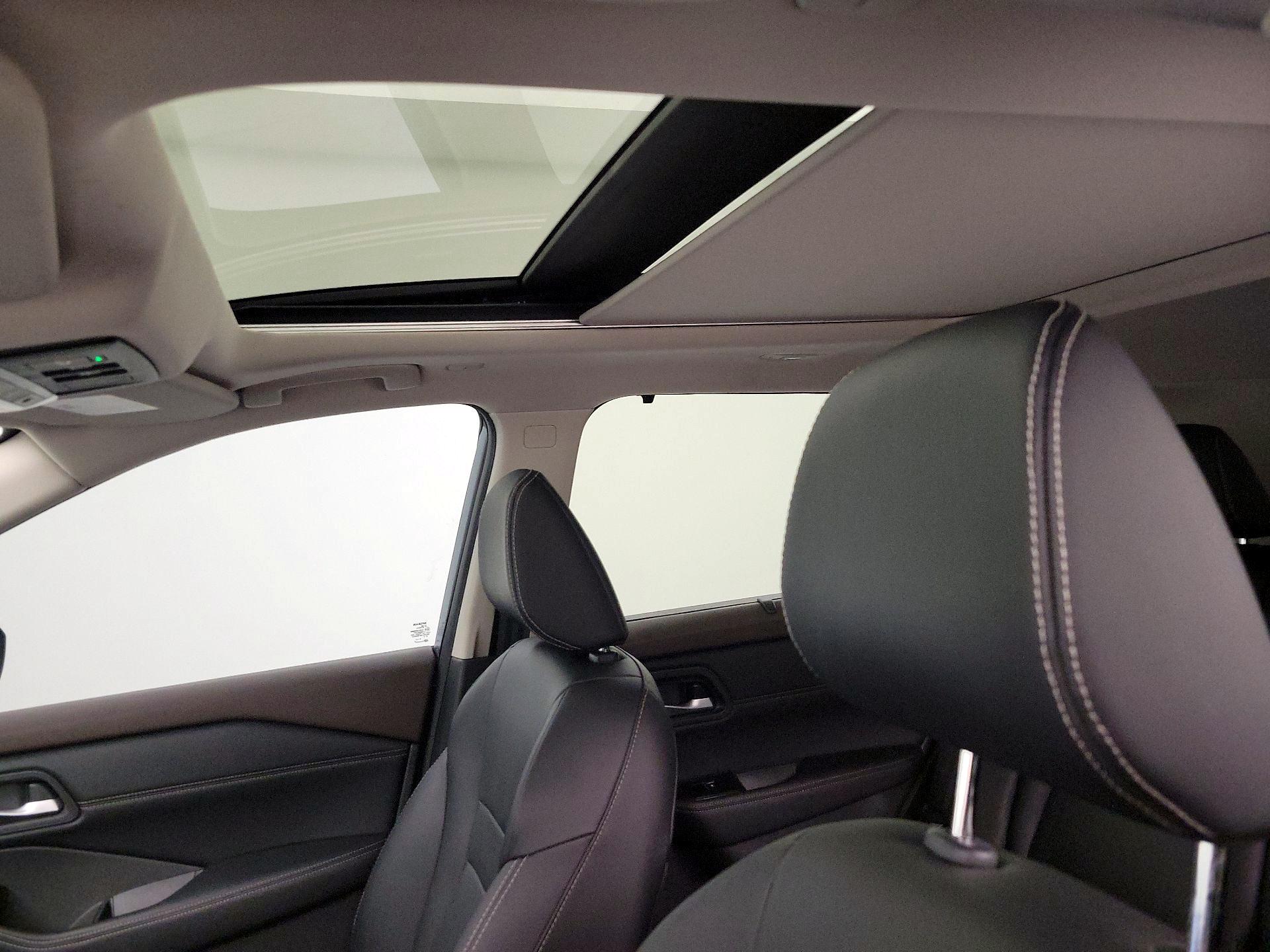 Thumbnail: 2023 Nissan Rogue - 18