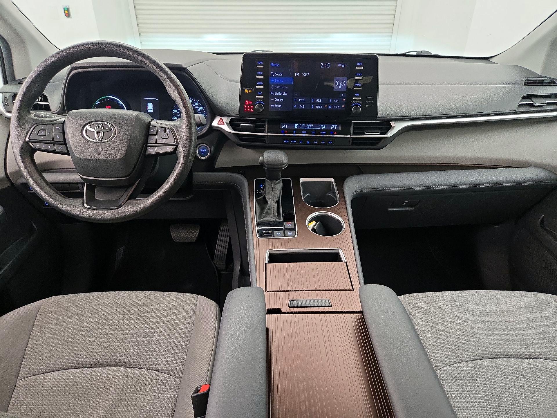 Thumbnail: 2024 Toyota Sienna - 9