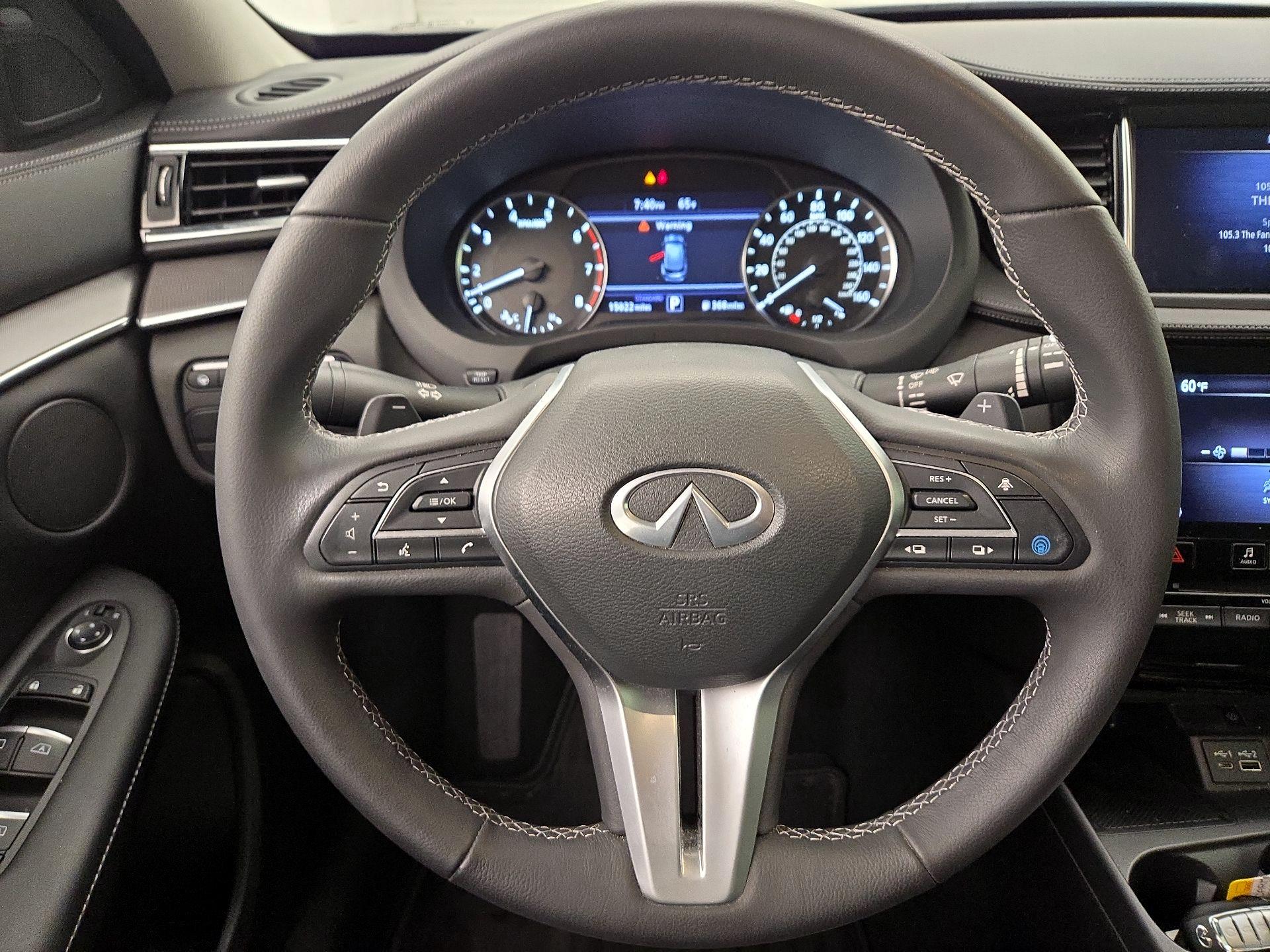 Thumbnail: 2023 INFINITI QX50 - 10