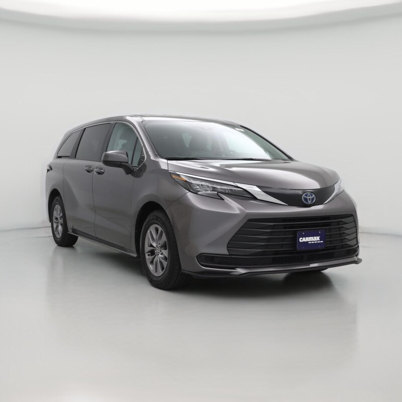 2024 Toyota Sienna Hybrid LE