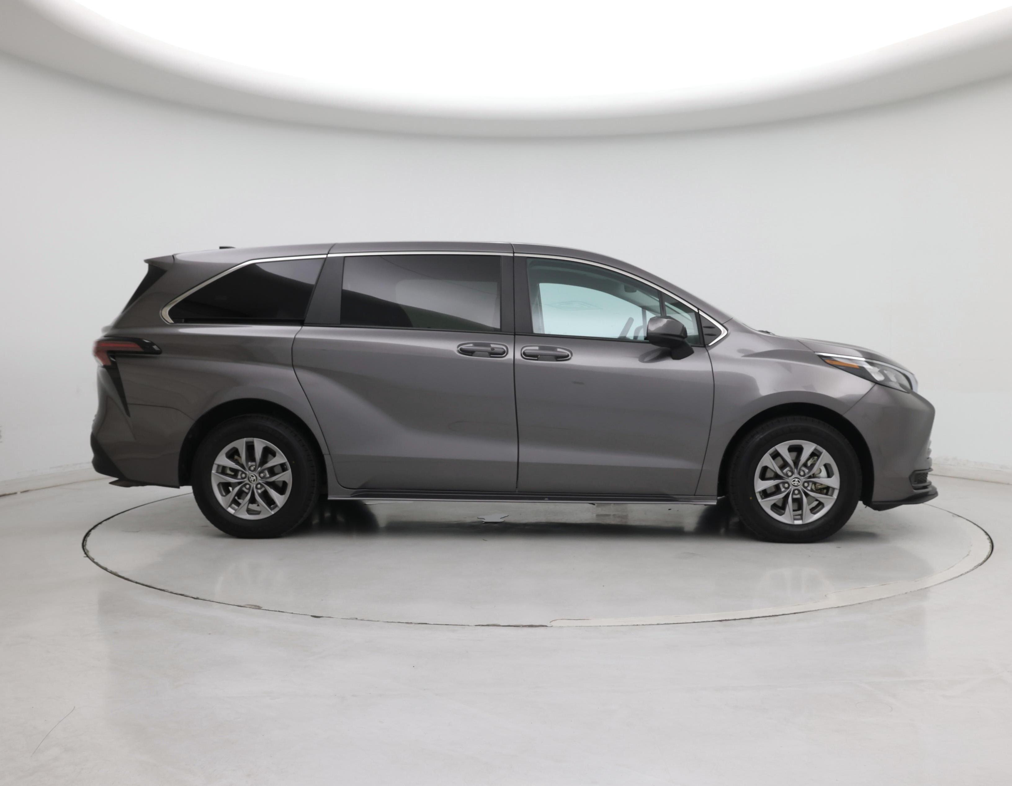 Thumbnail: 2024 Toyota Sienna - 7